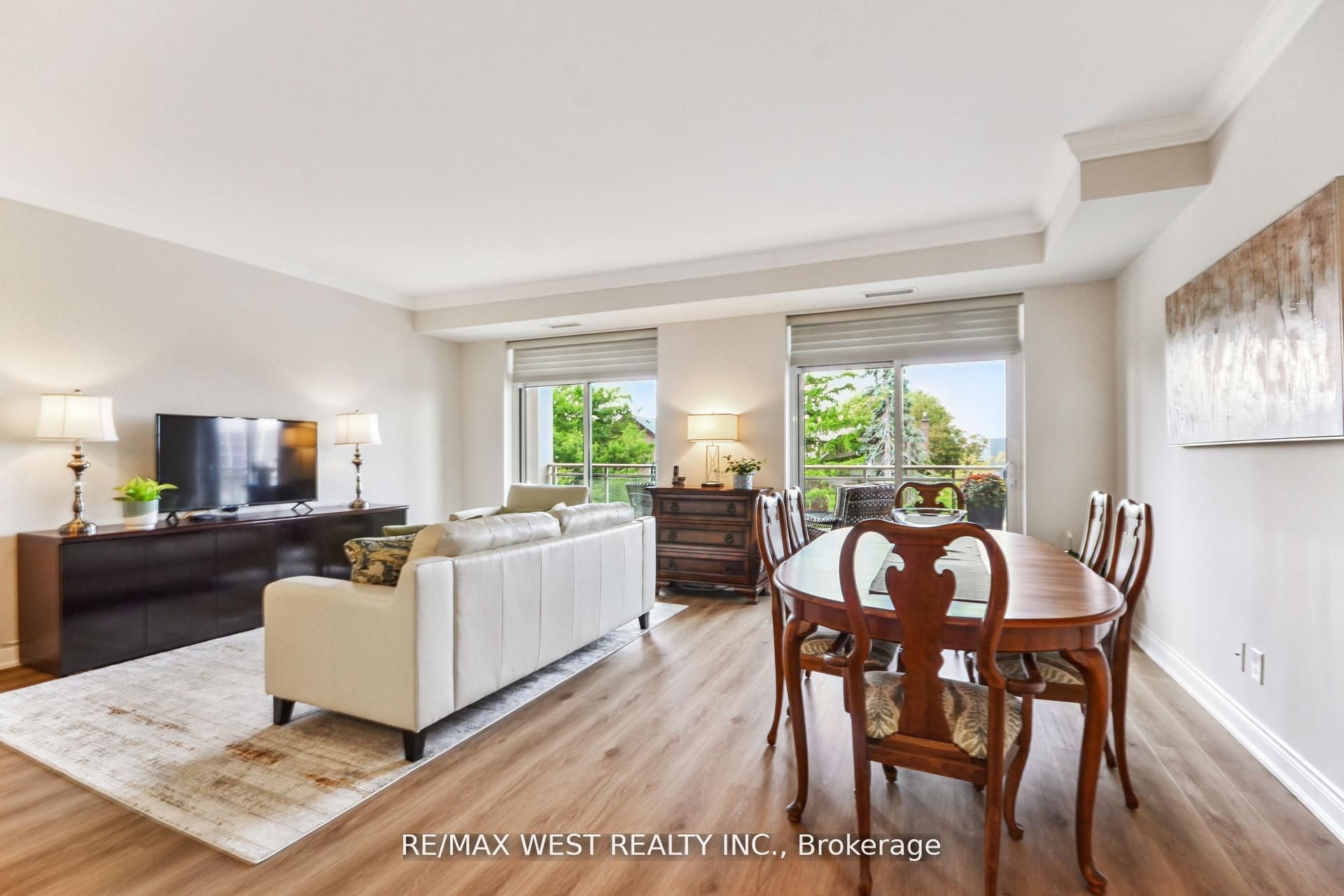 281 Woodbridge Avenue 321