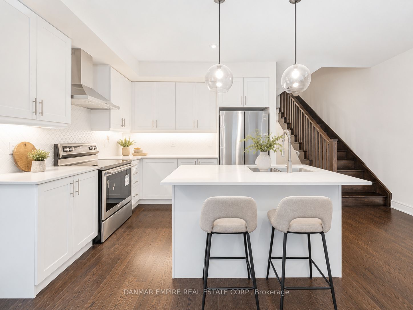 11 Hiawatha Court