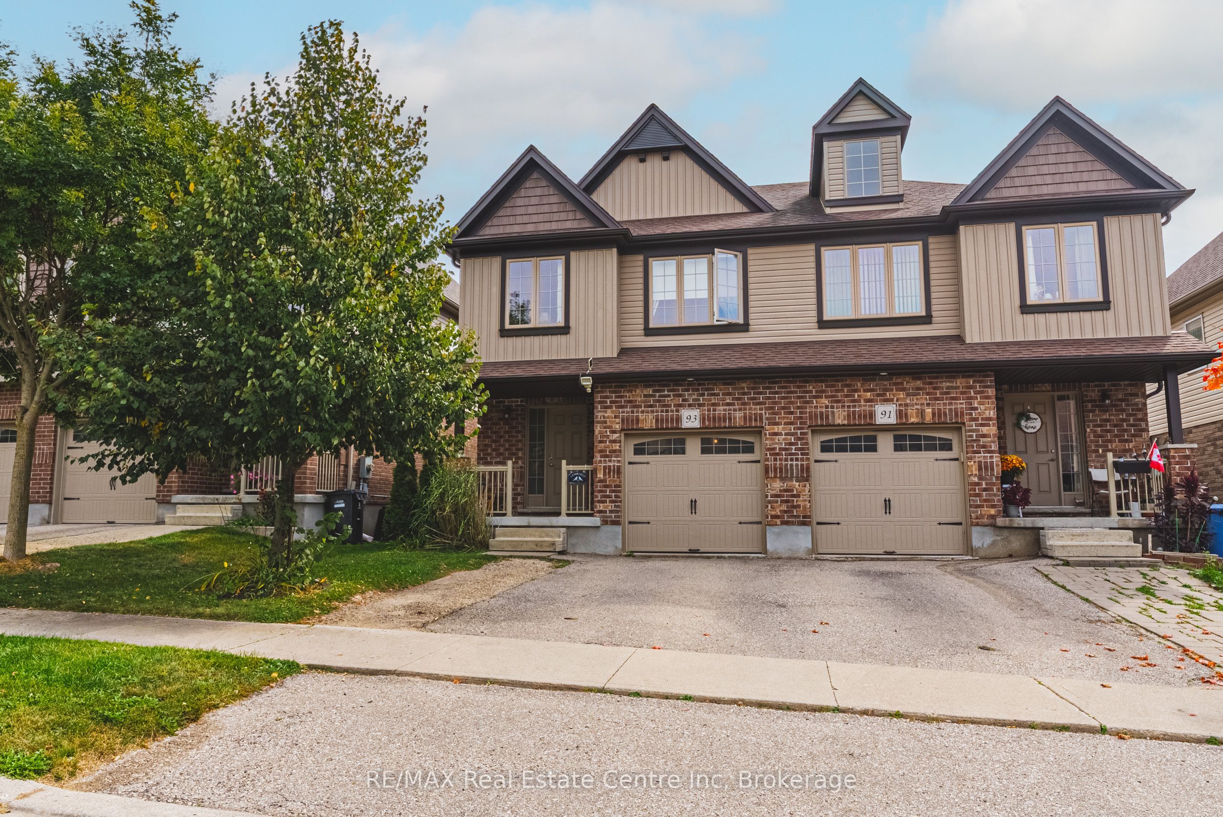93 Couling Crescent
