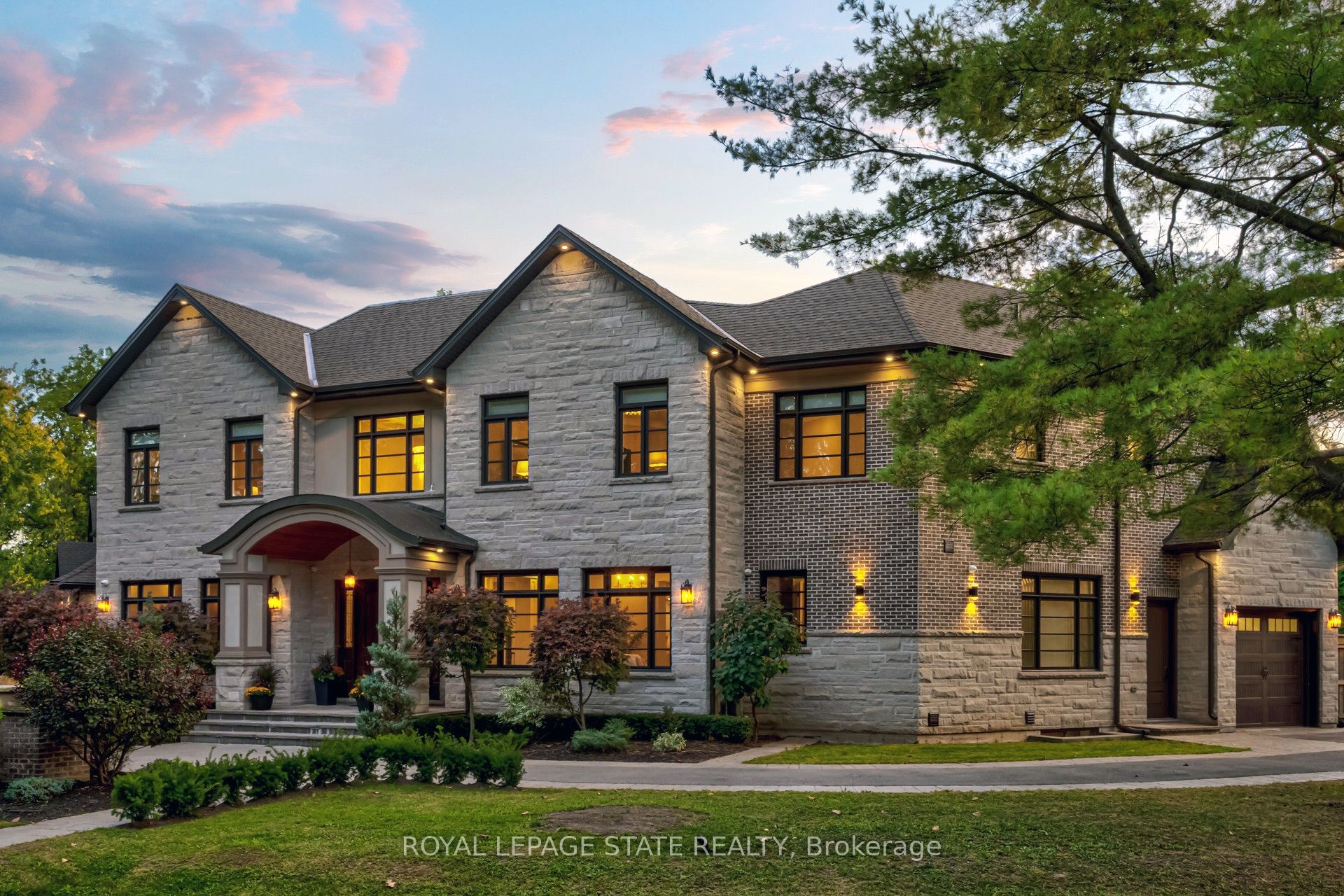 126 McGregor Crescent