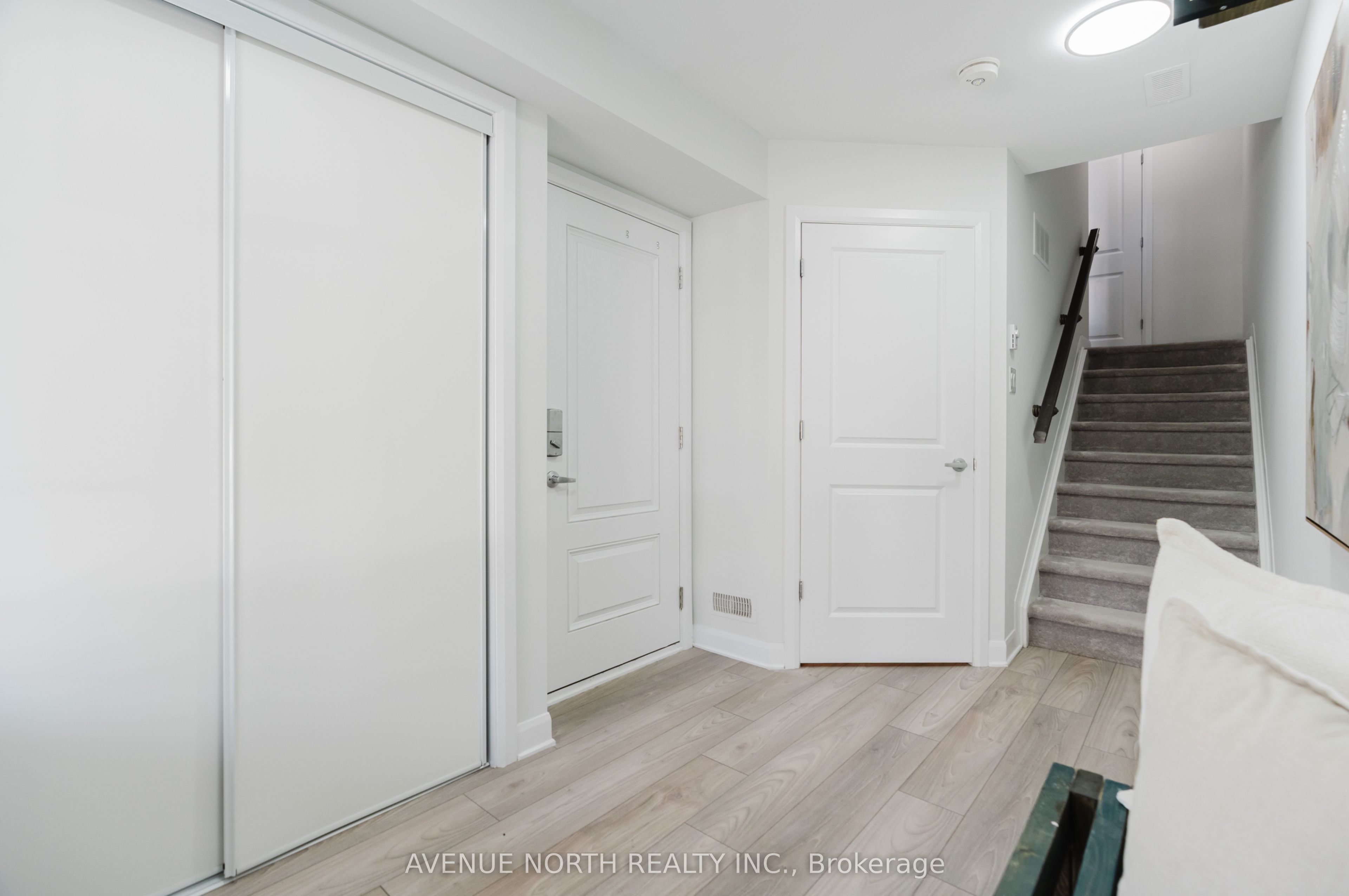209 Attwell Private