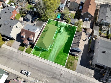 228 Carillon Street Vanier and Kingsview Park ON K1L 5X8
