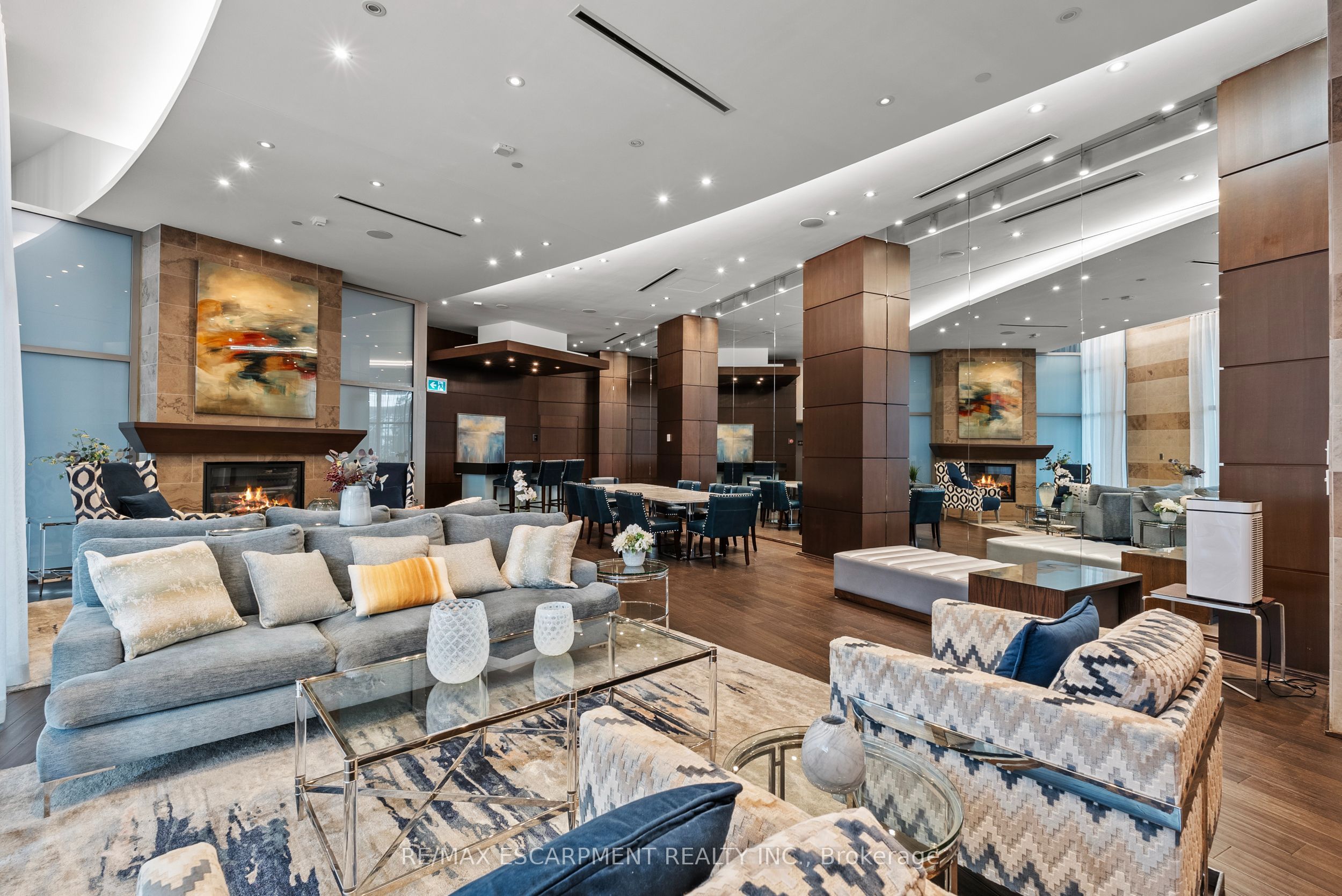 2181 Yonge Street 603