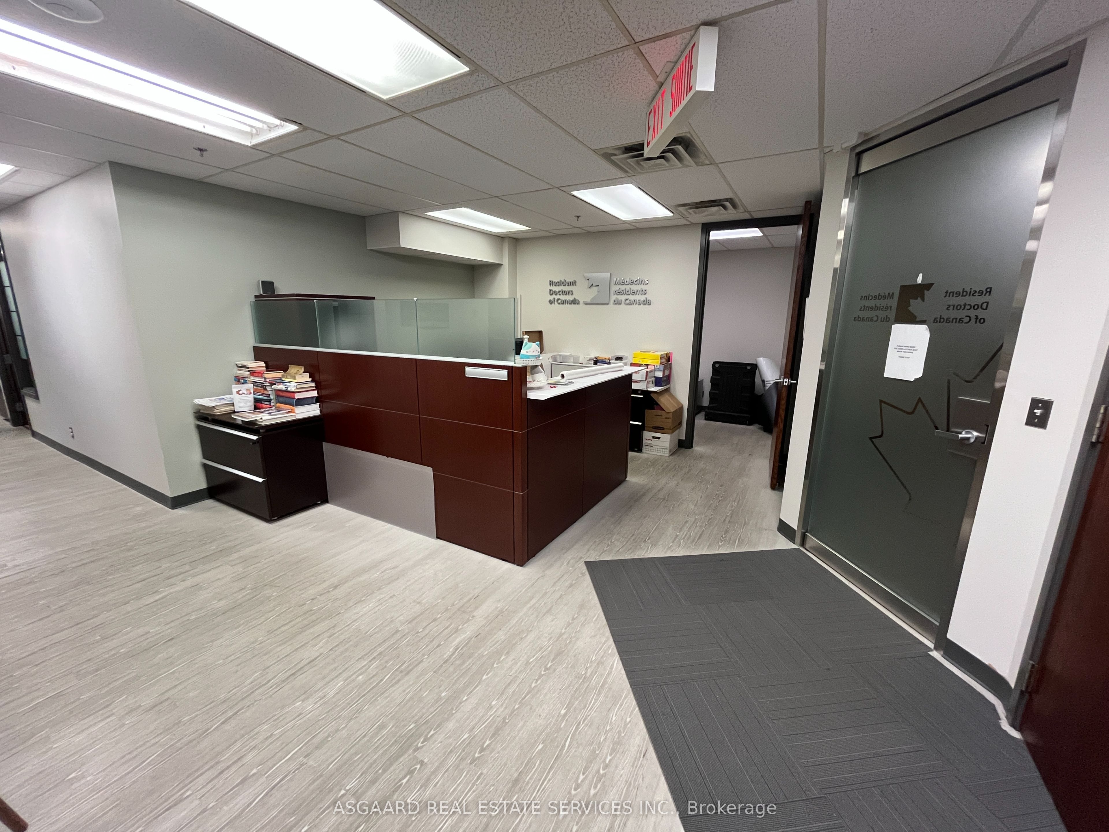 222 Queen Street 402