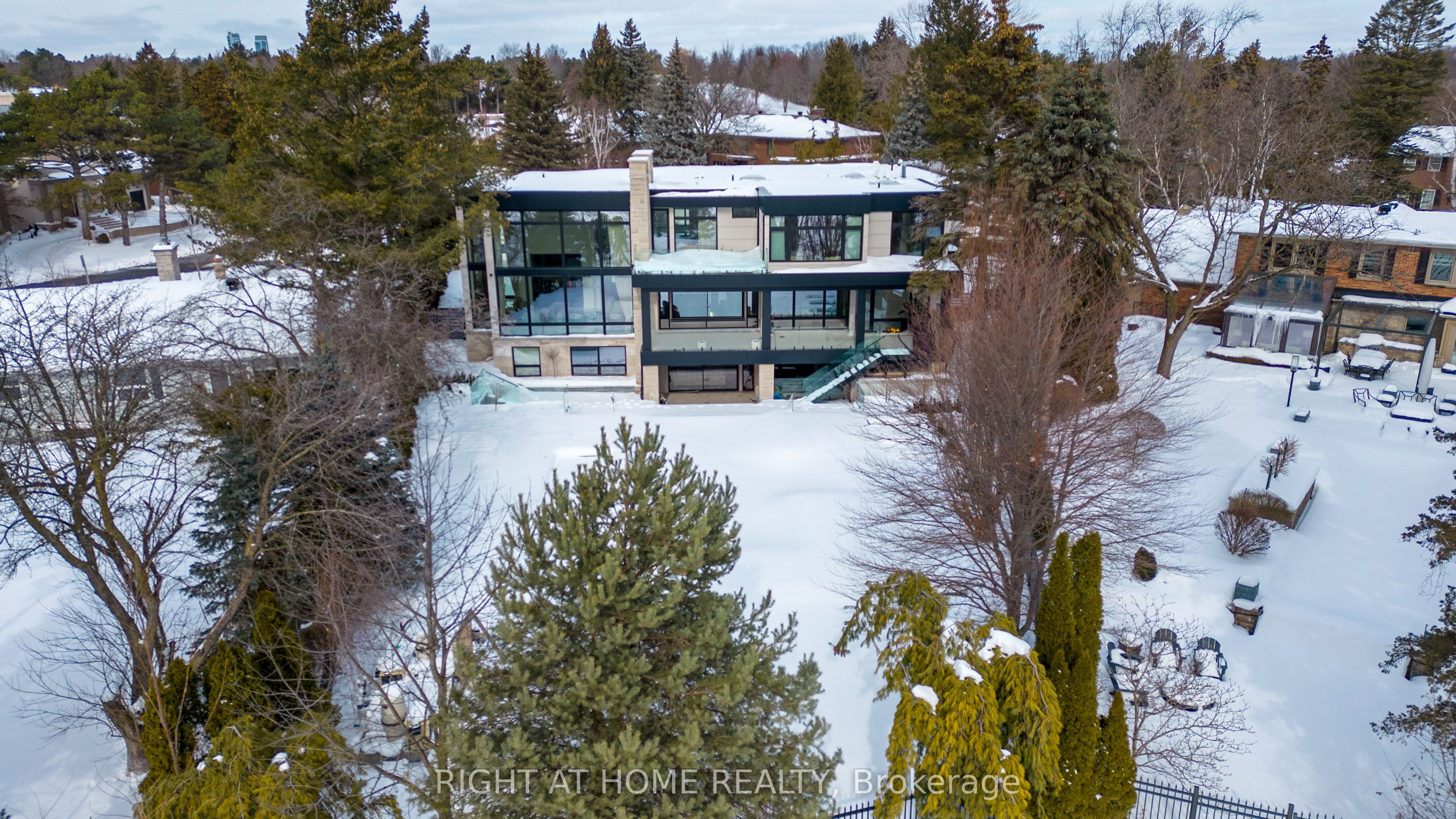 36 Fairway Heights Drive