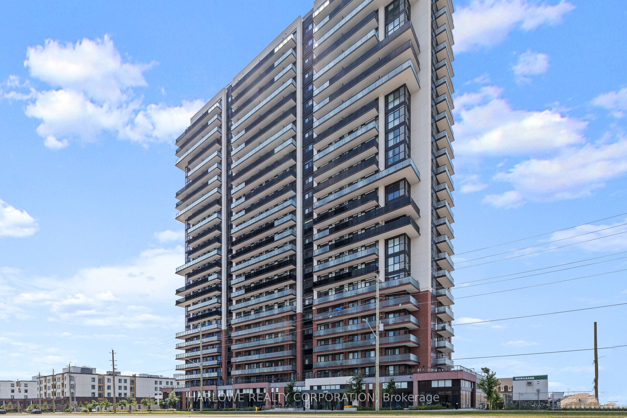 2550 Simcoe Street N 2516
