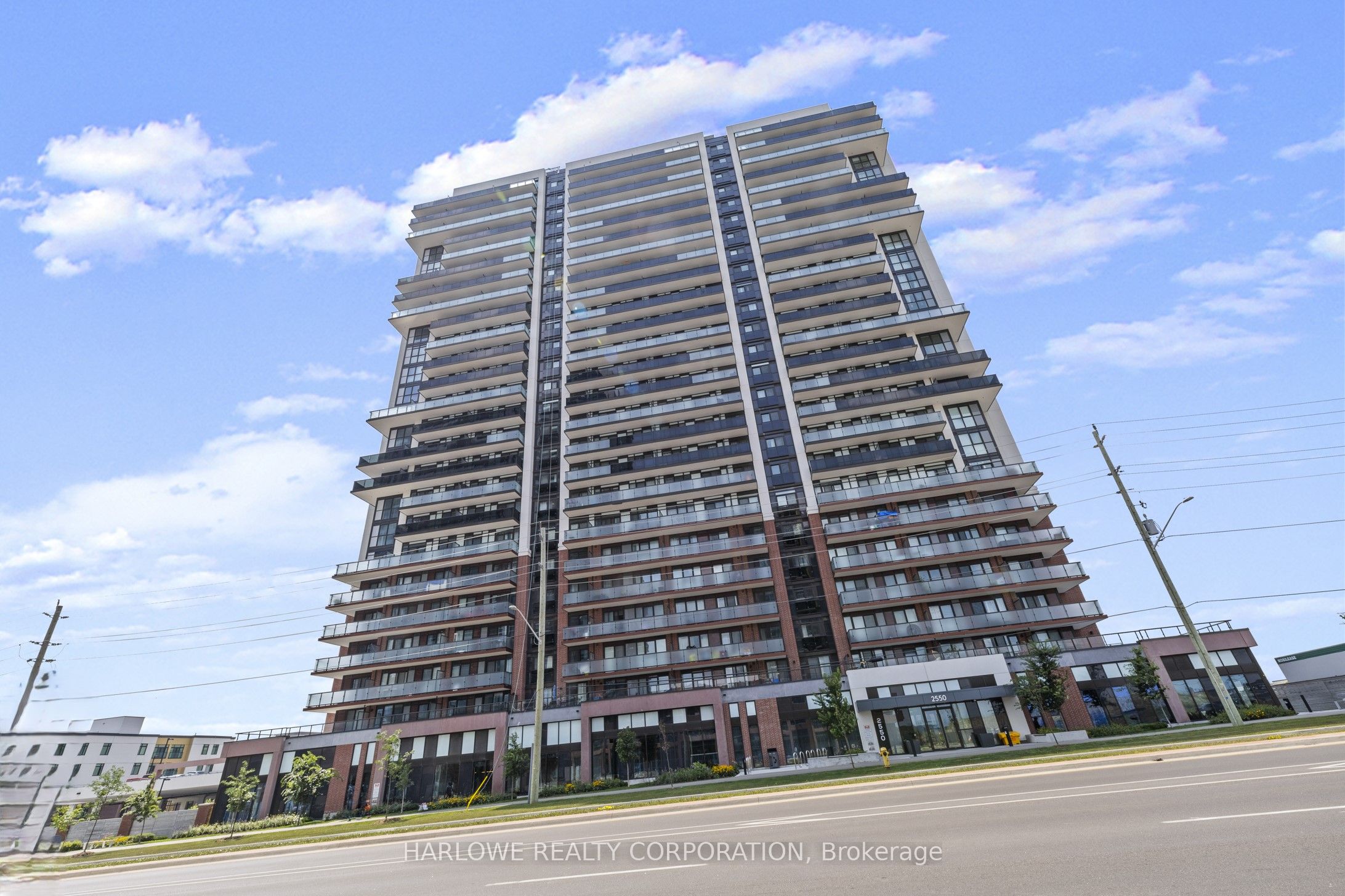 2550 Simcoe Street N 2516