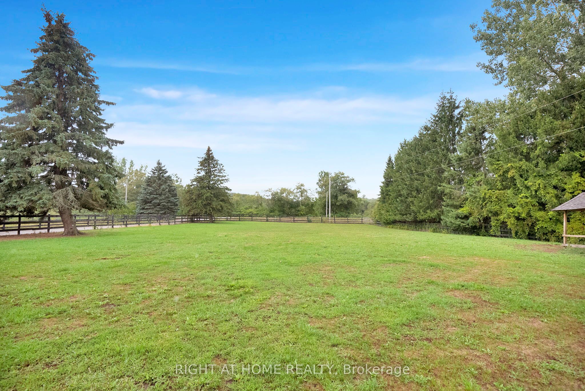 6265 Regional Road 18 Road