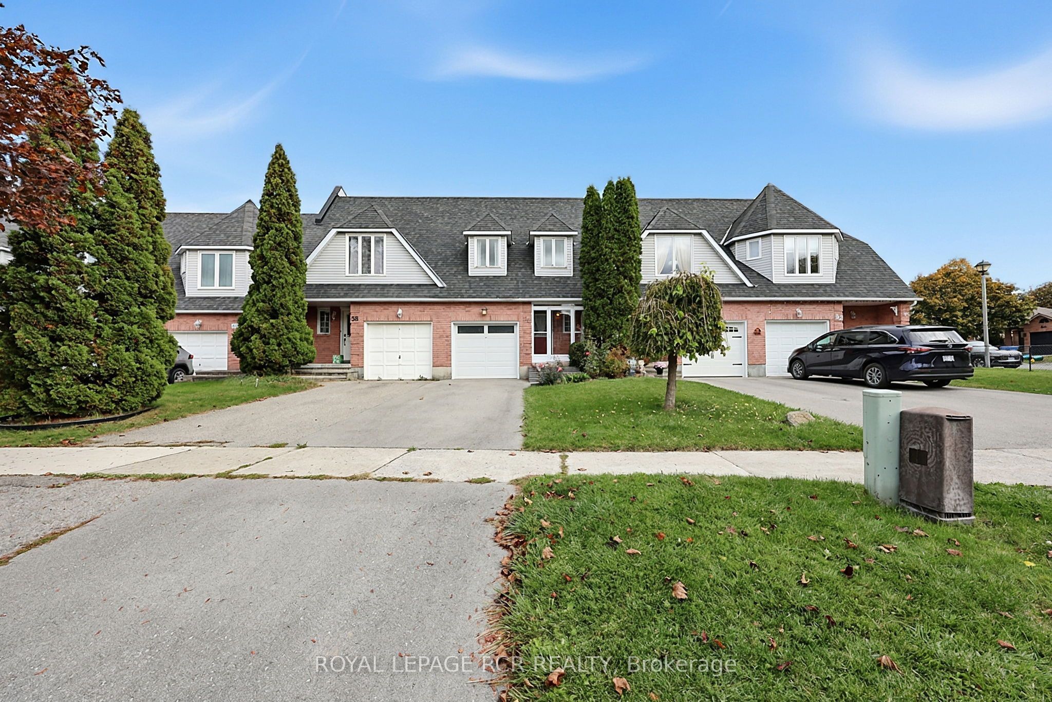 56 Oakridge Court