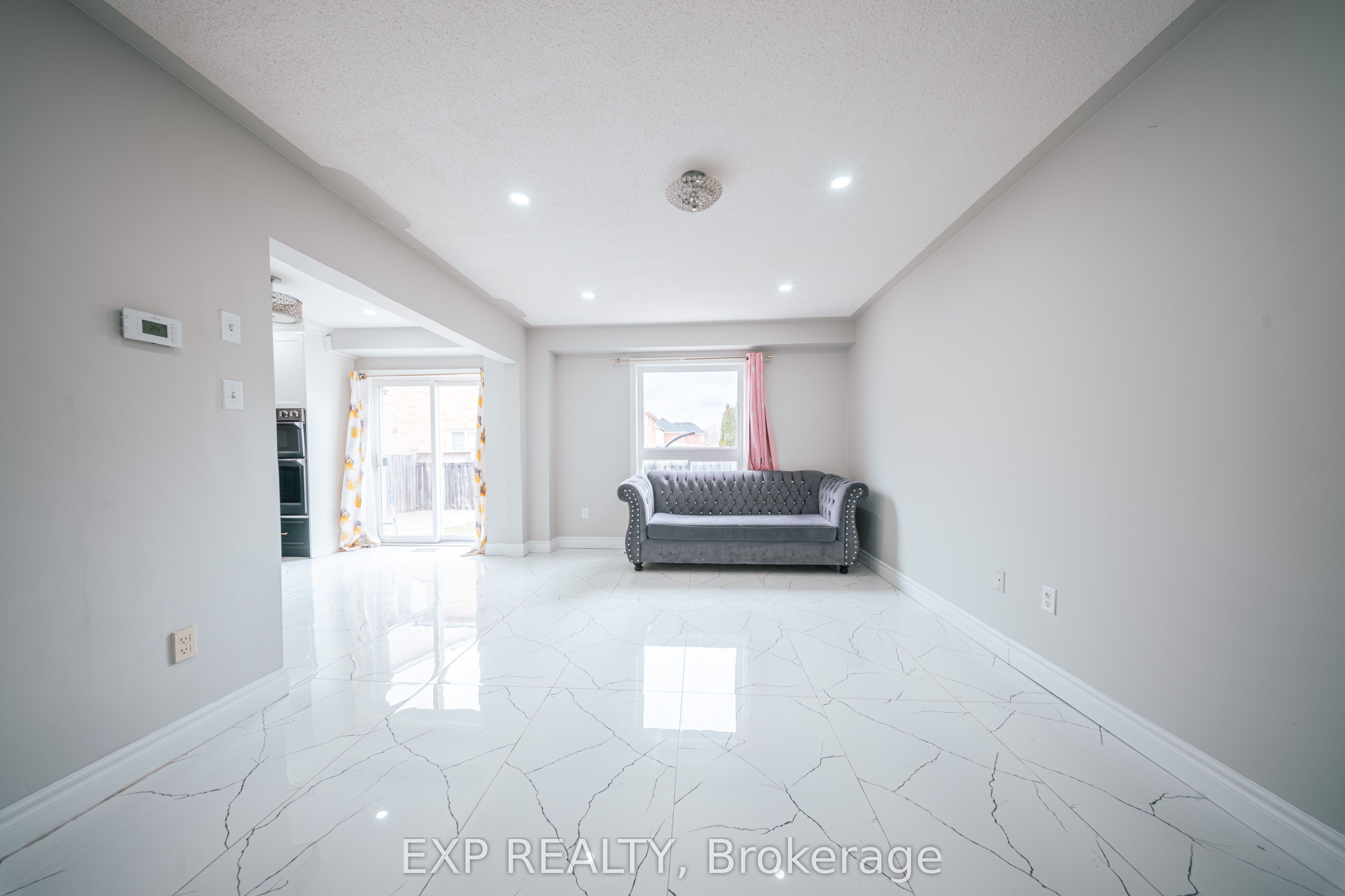 3 Deforest Drive