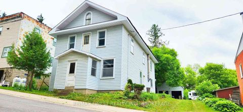1033 Bridge Street Frontenac ON K0K 1B0