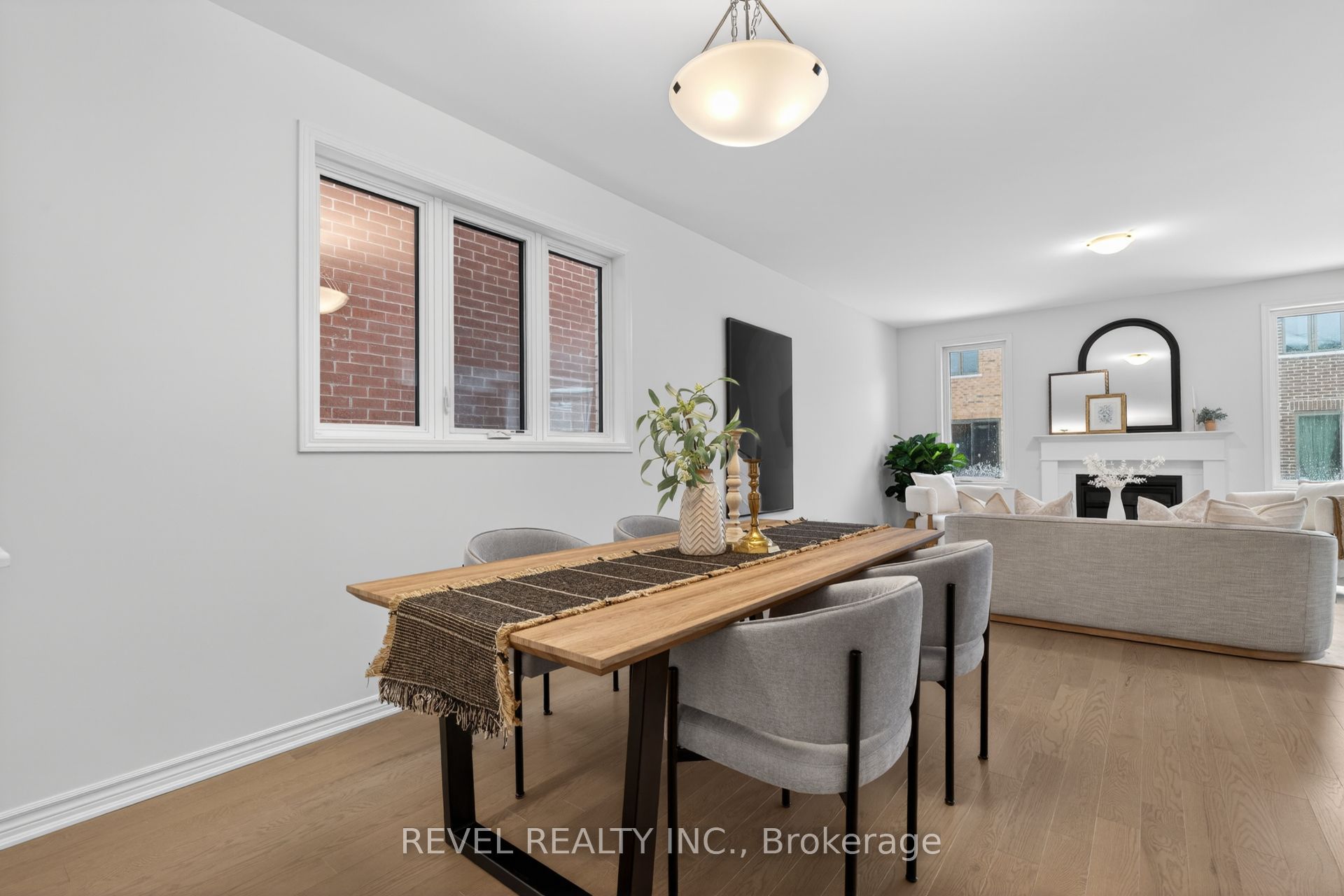 1468 Melville Bonus Crescent