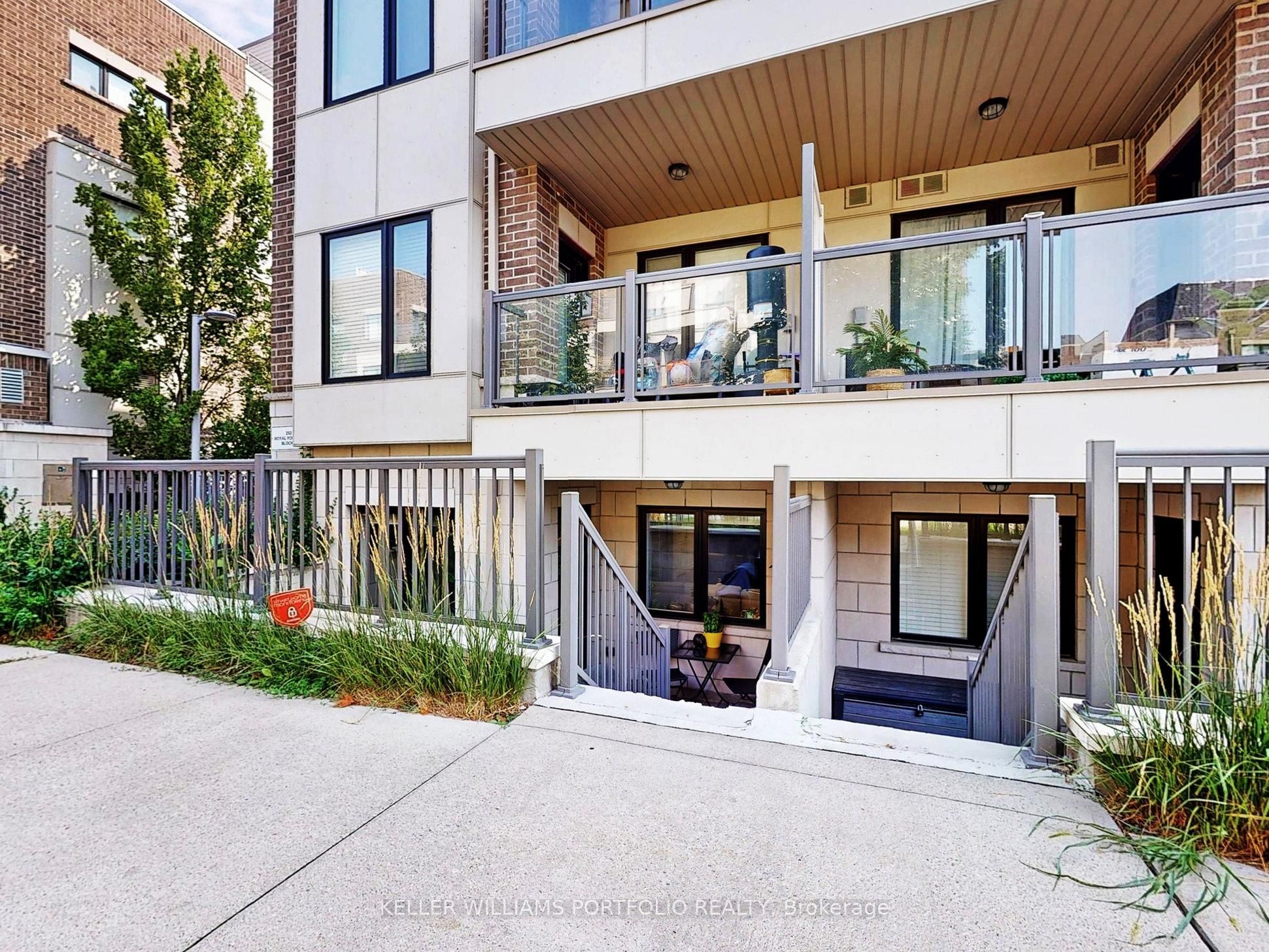 252 Royal York Road 212