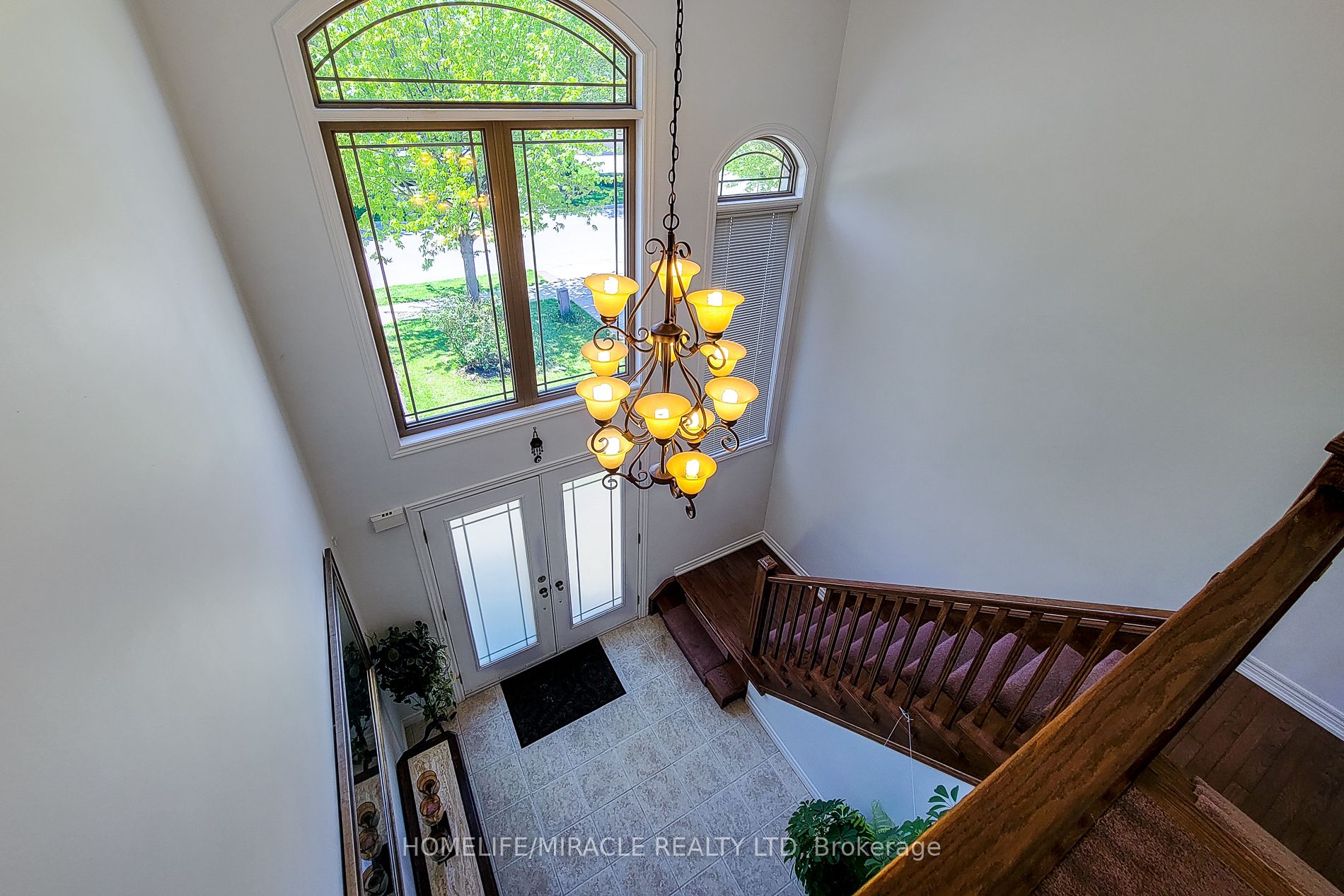 197 Cloverleaf Drive