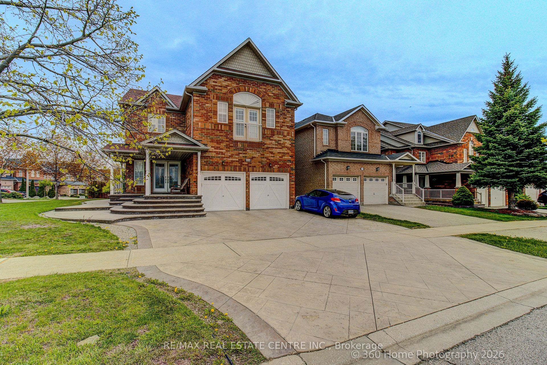 806 White Clover Way