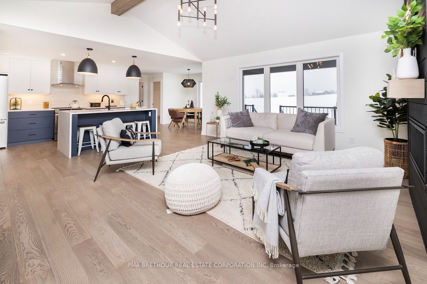 248 Trudeau Crescent