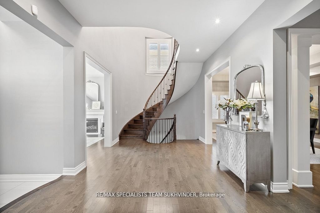 34 Burlwood Road