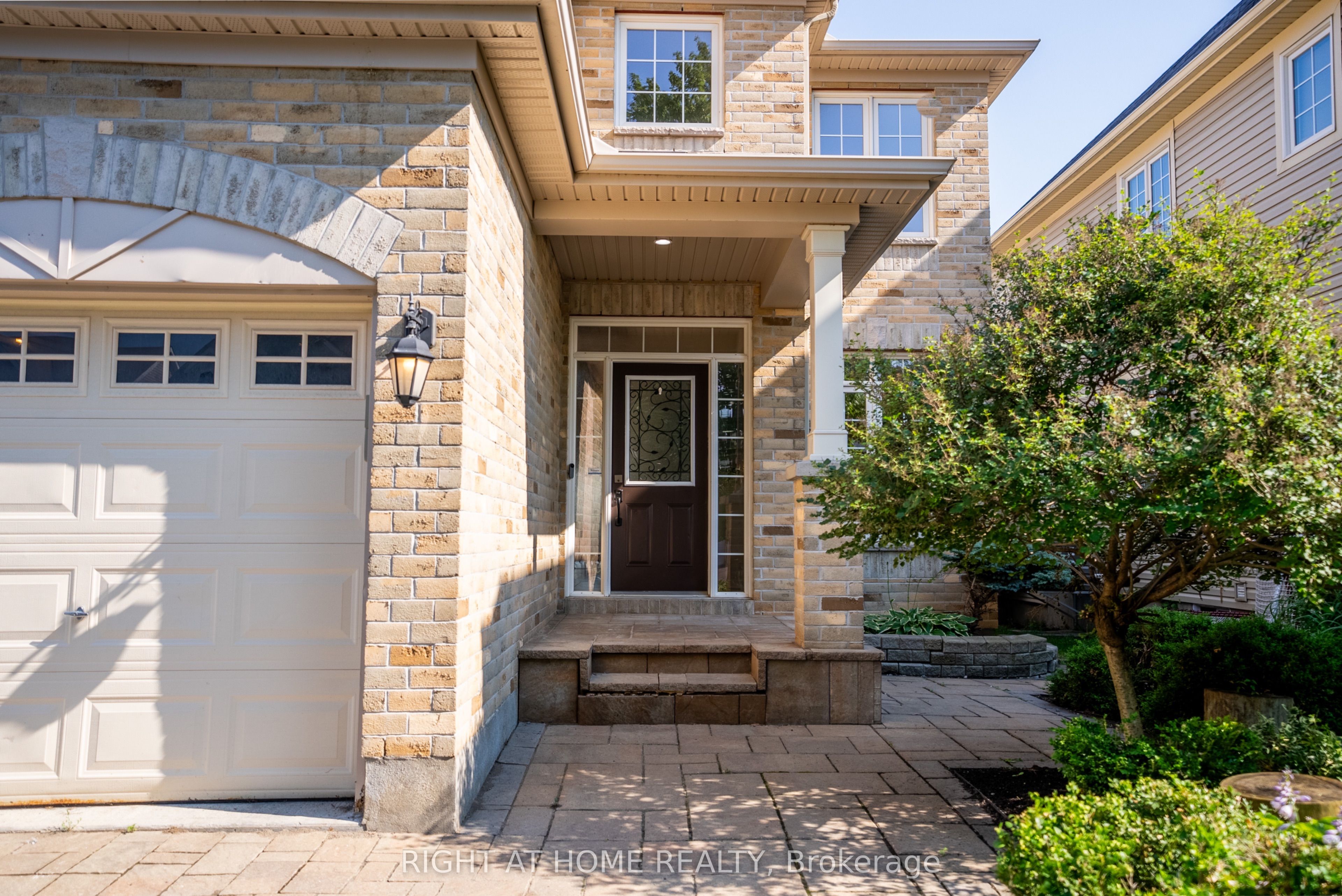 106 Sunita Crescent