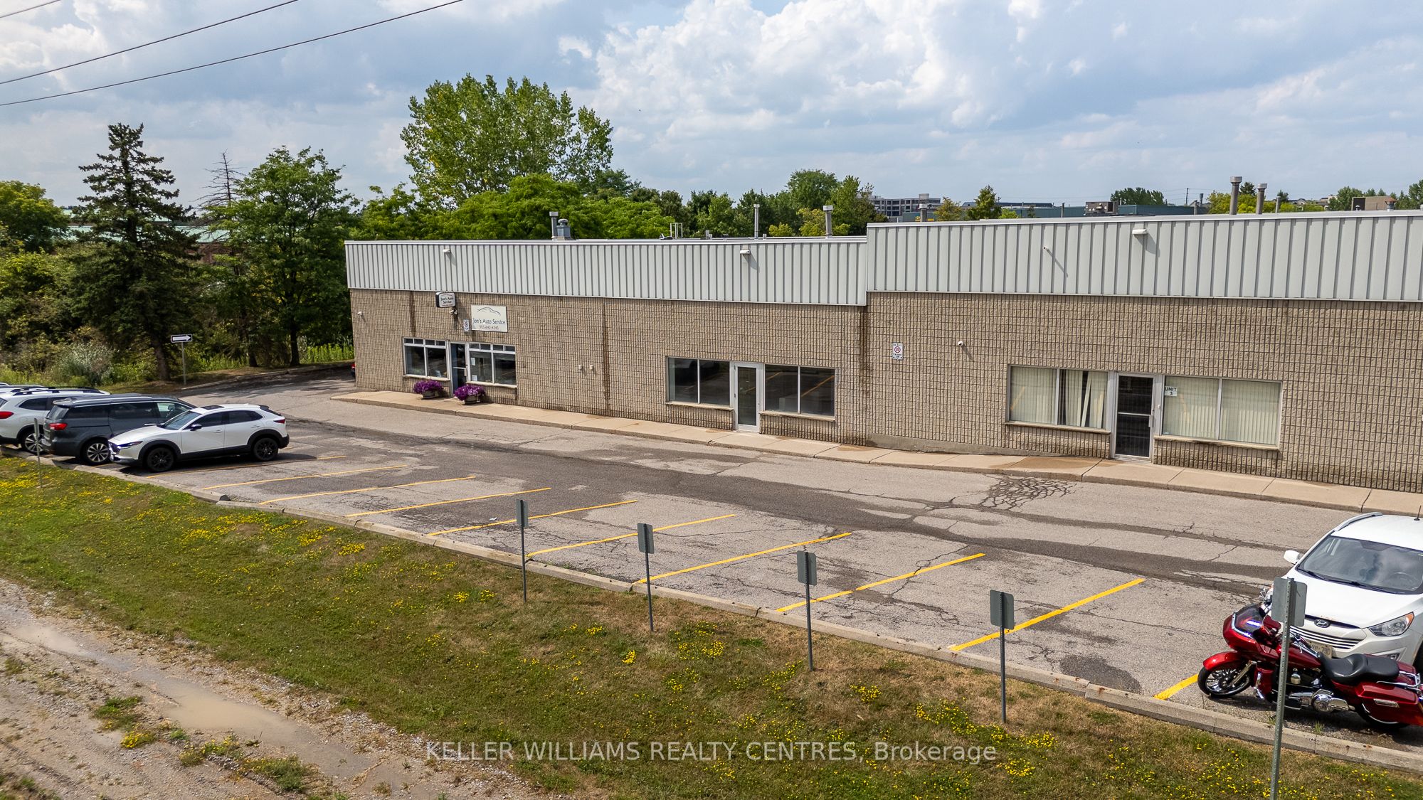 138 Sandiford Drive 4