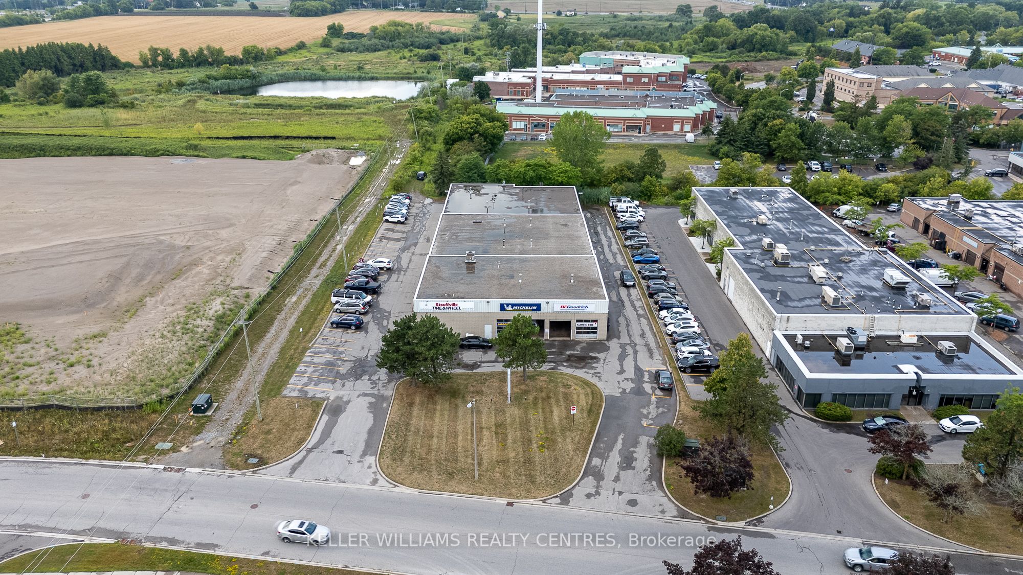 138 Sandiford Drive 4