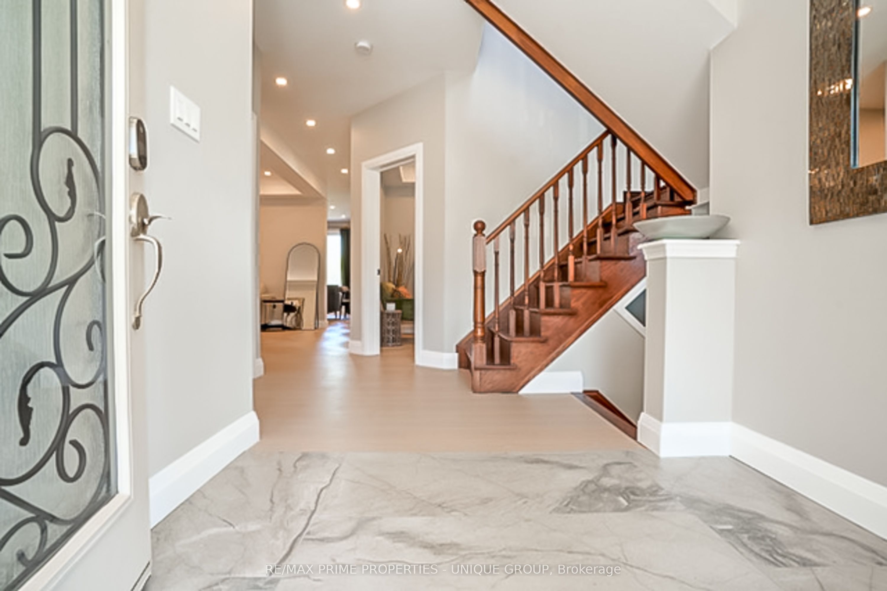 54 Vitlor Drive