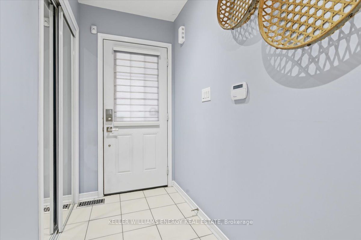 52 Elliottglen Drive