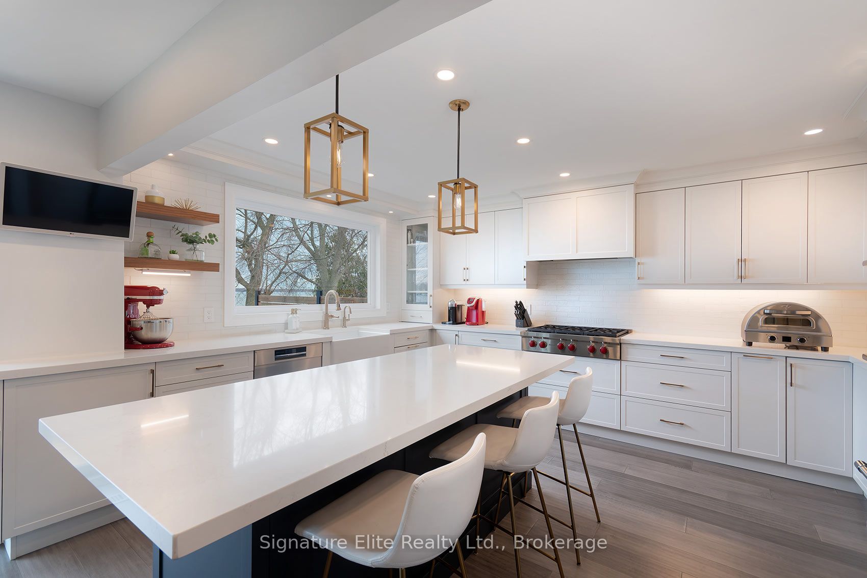 150 Woodfield Drive