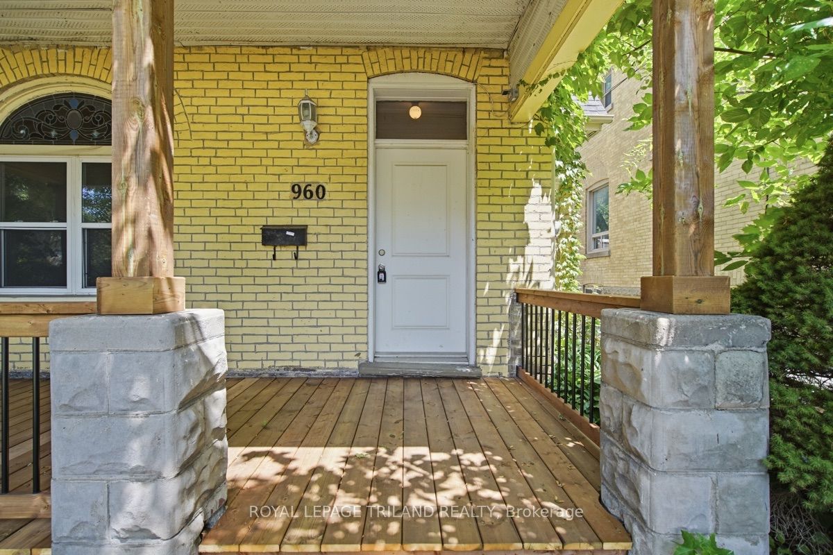 960 Richmond Street