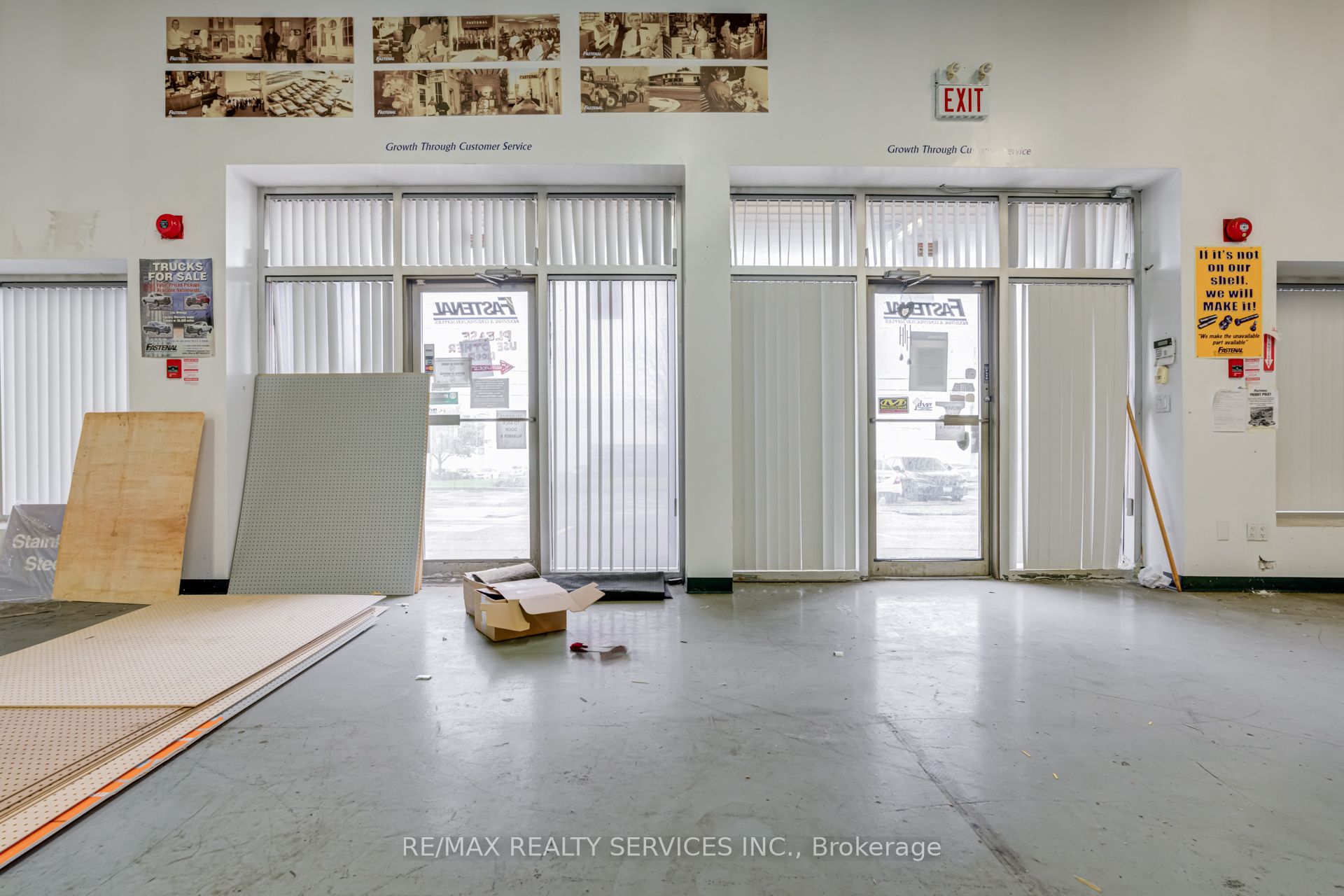 6660 Kennedy Road #9