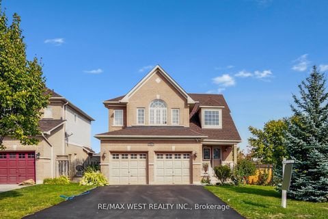 196 Millburn Drive Clarington ON L1C 5M1