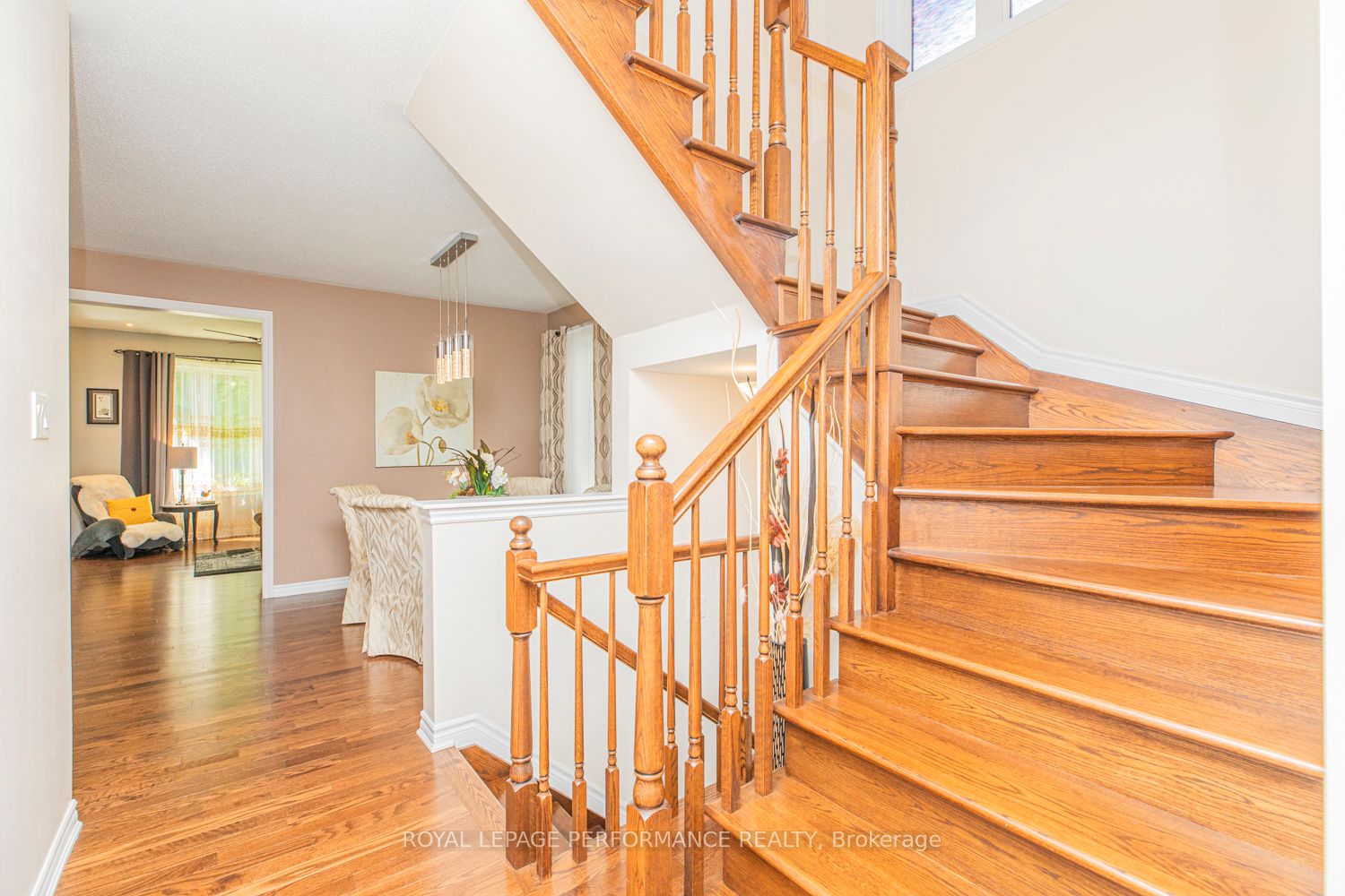 30 Summitview Drive