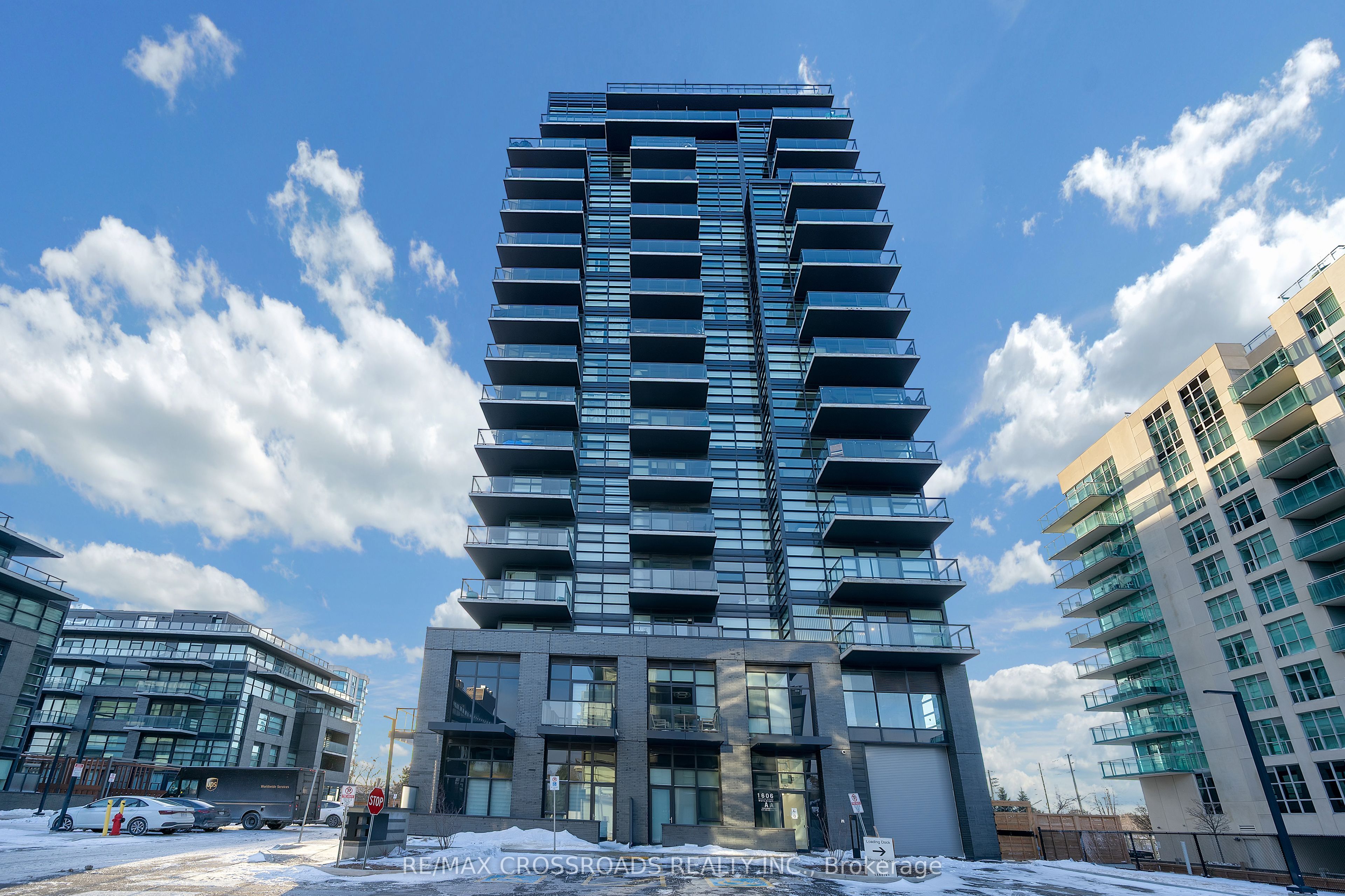 1606 Charles Street 202