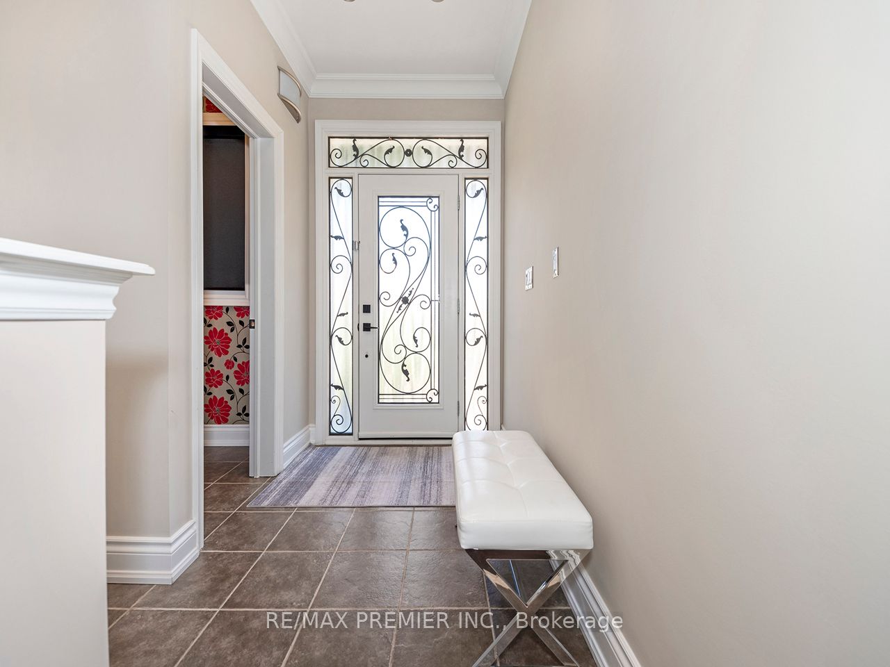 6 Lockburn Crescent