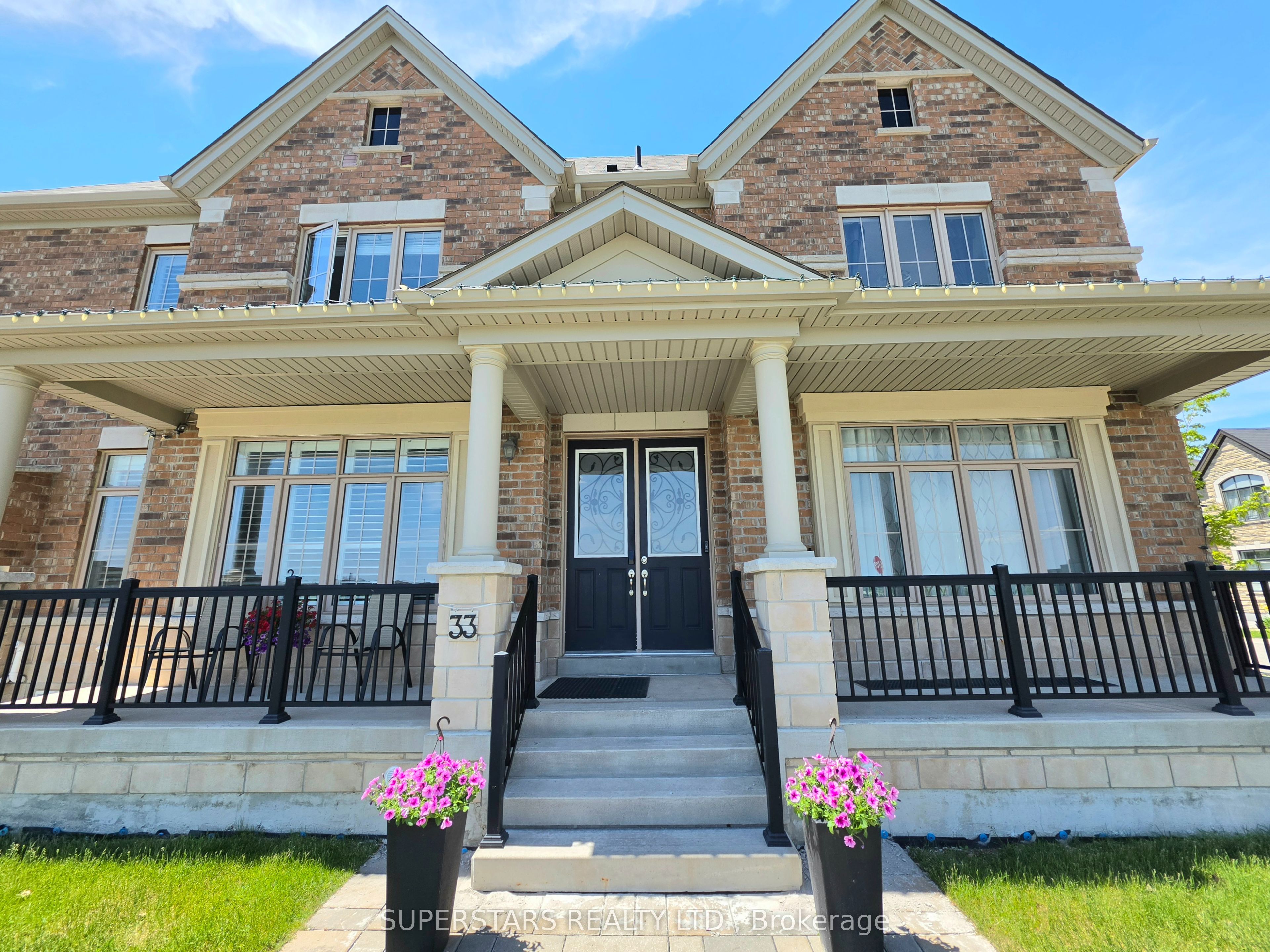 33 Tilbury Gate