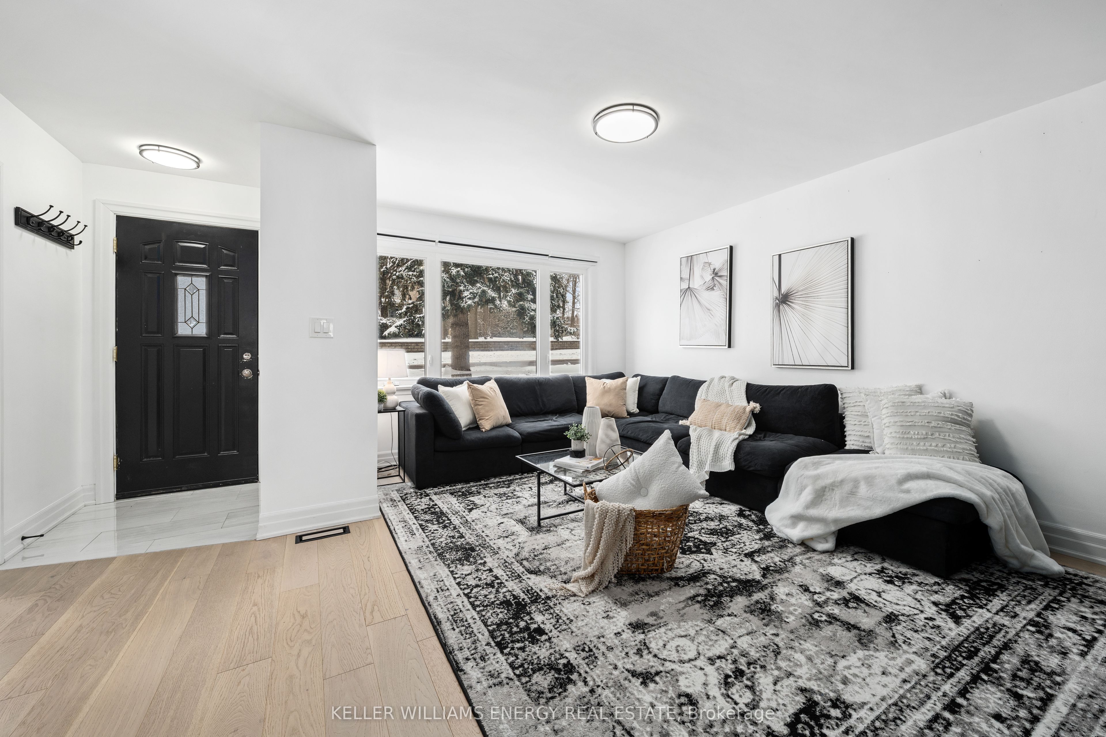 267 Liberty Street N