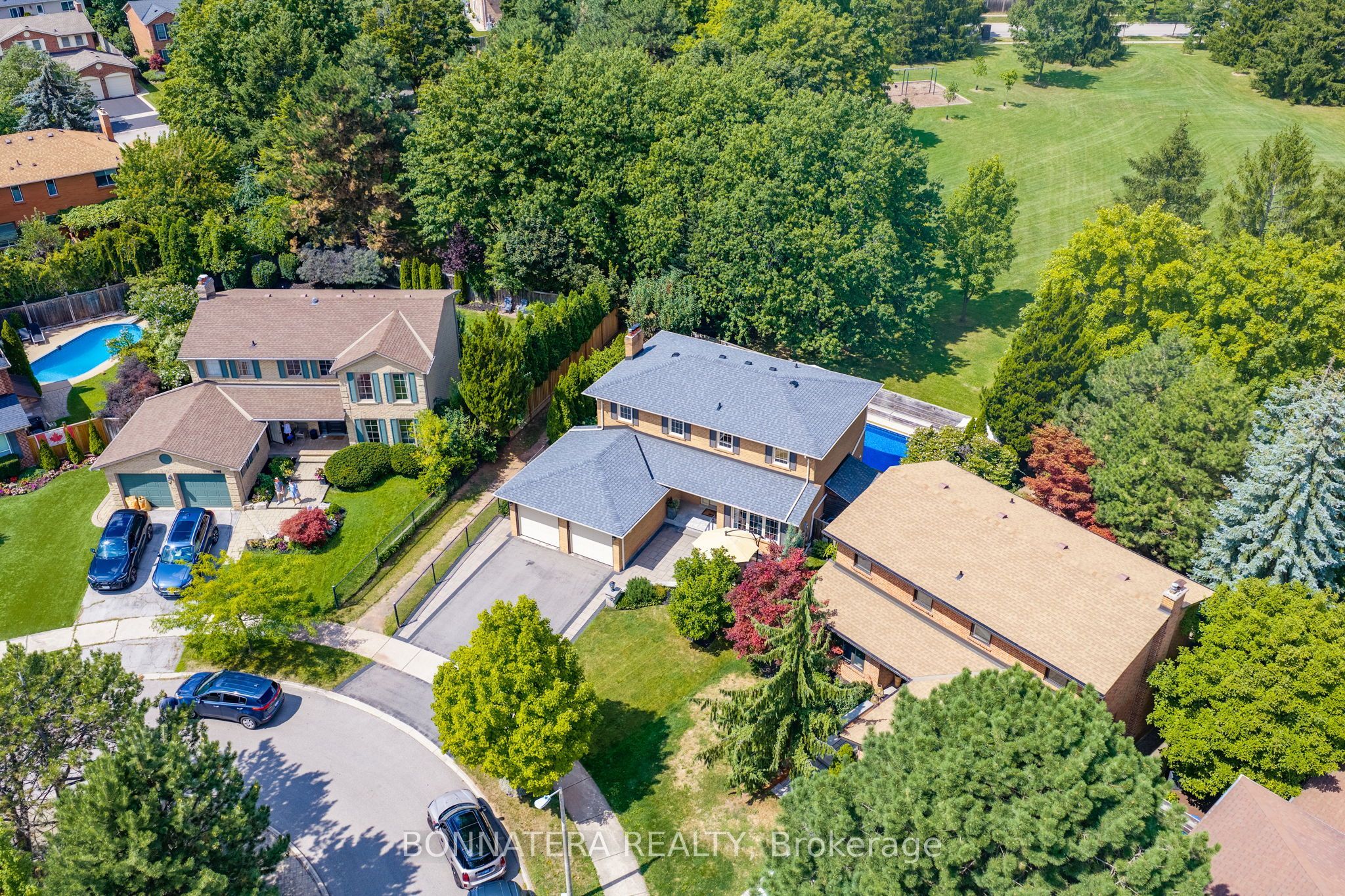 1409 Holly Court