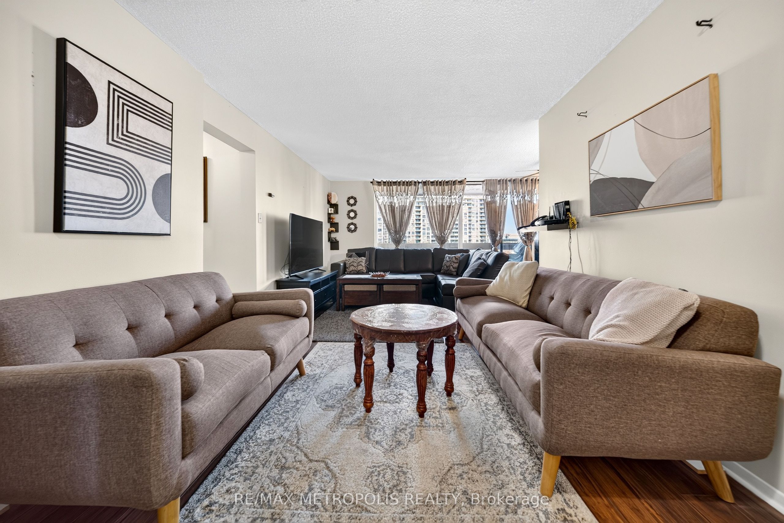 1210 Radom Street 801