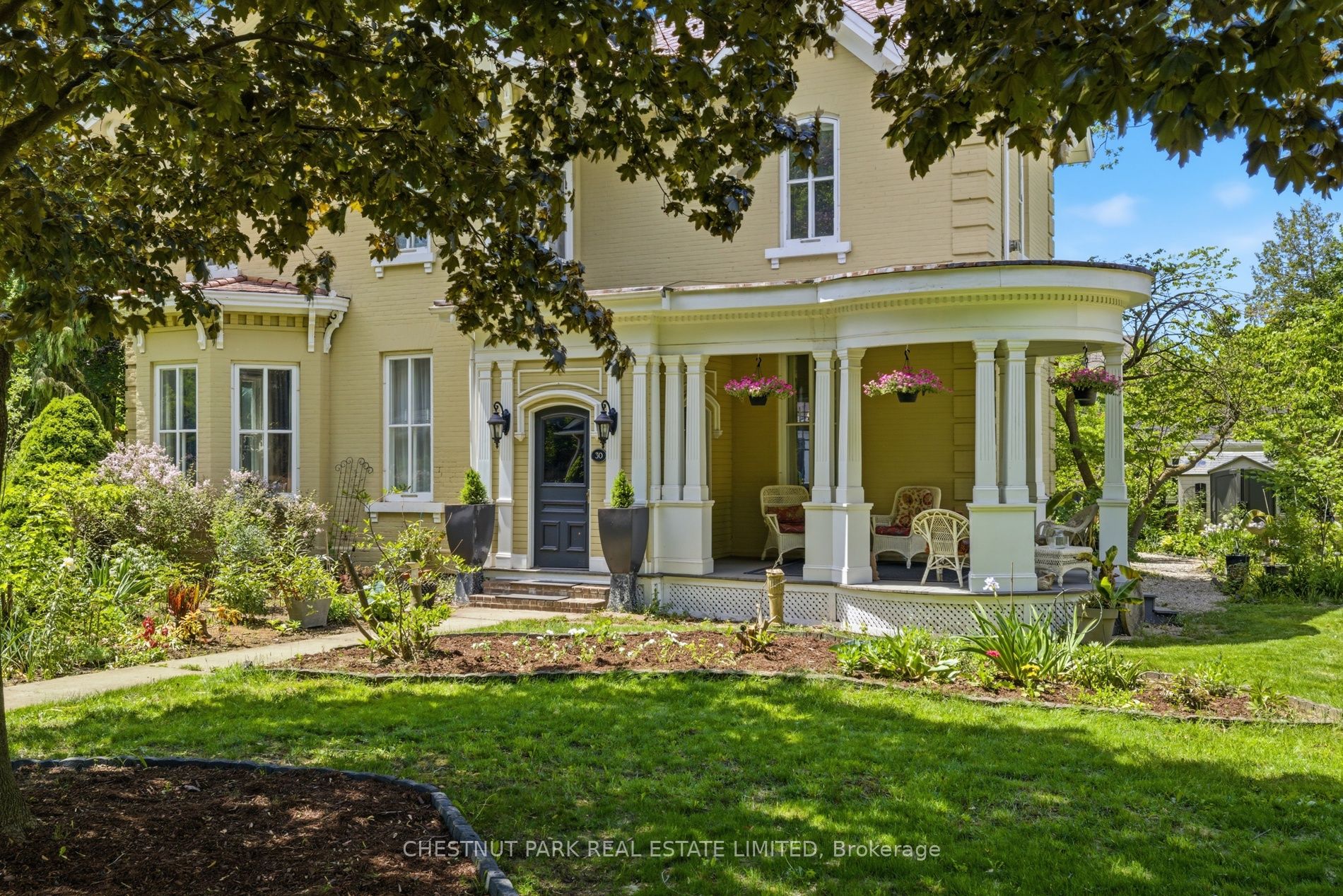30 Shrewsbury Street