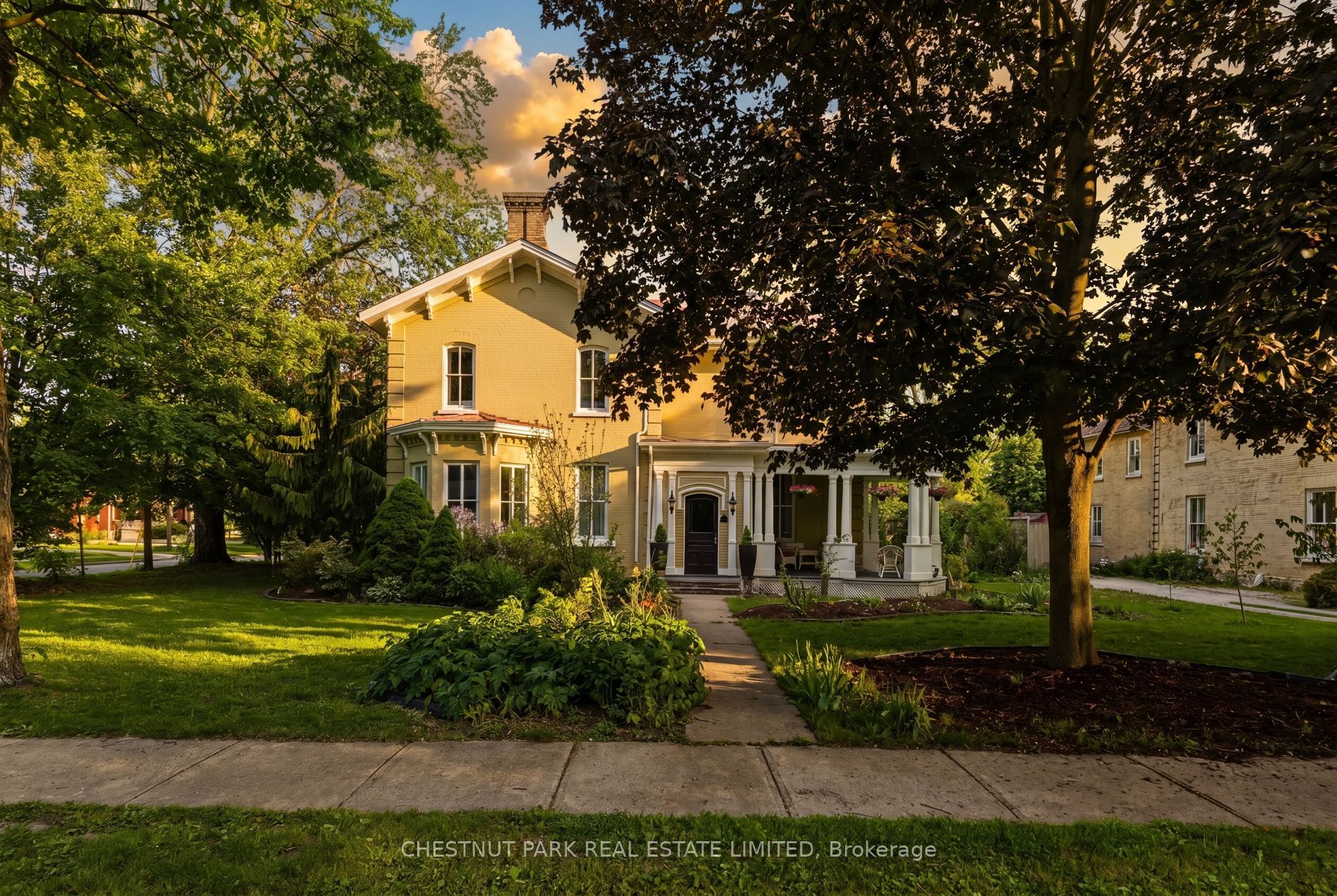 30 Shrewsbury Street