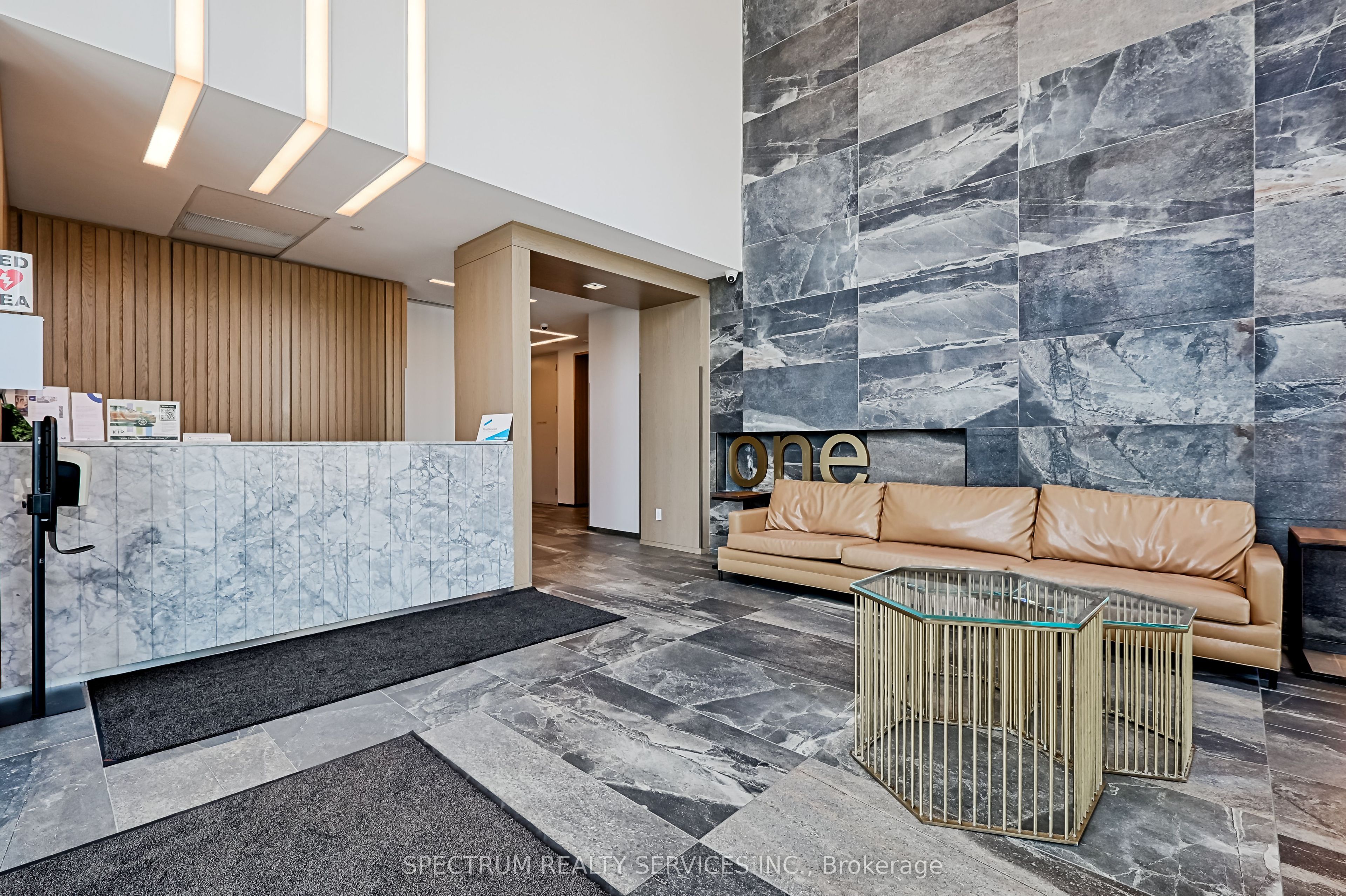20 Thomas Riley Road W 207