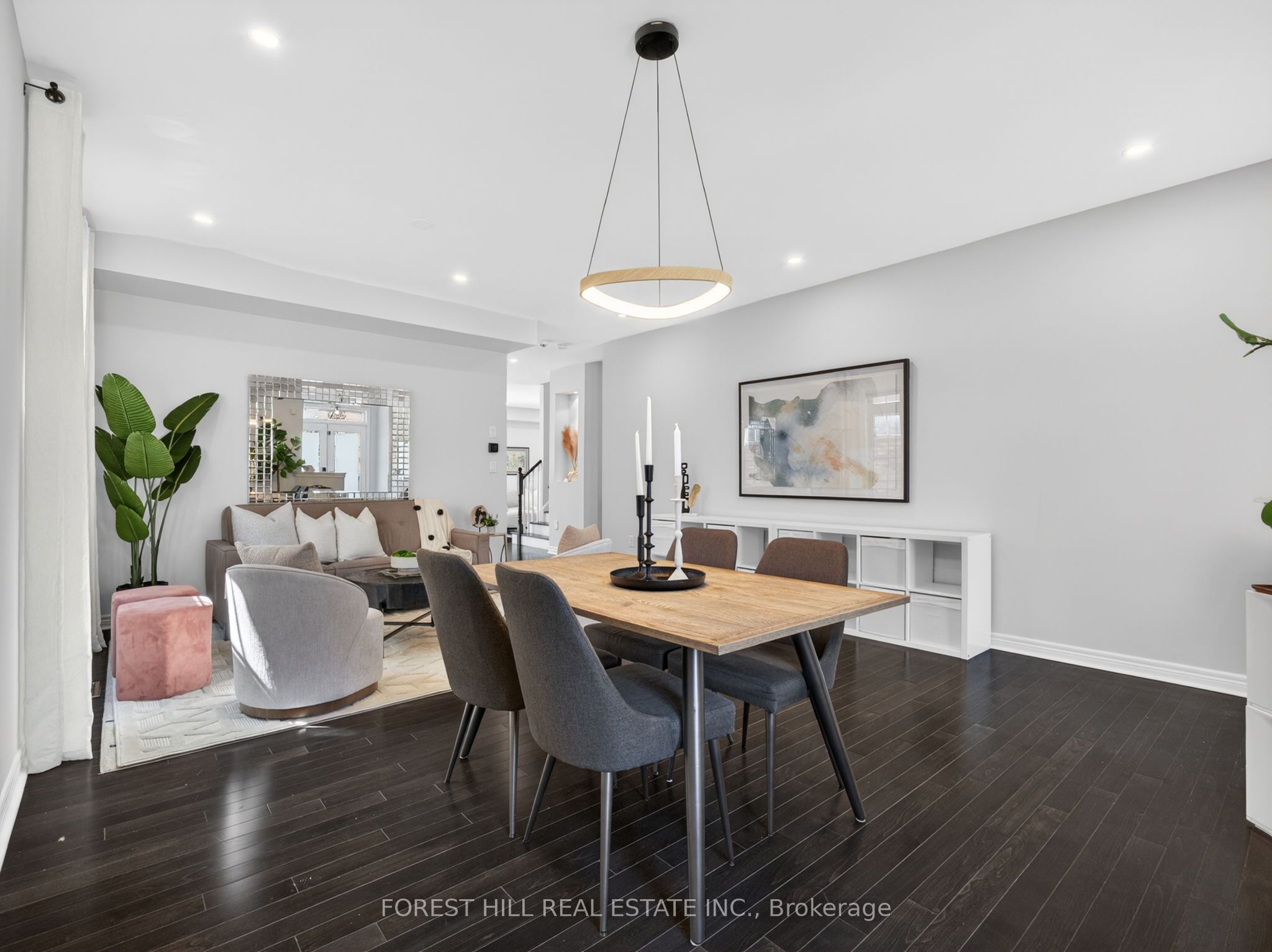 12 Wallenberg Drive