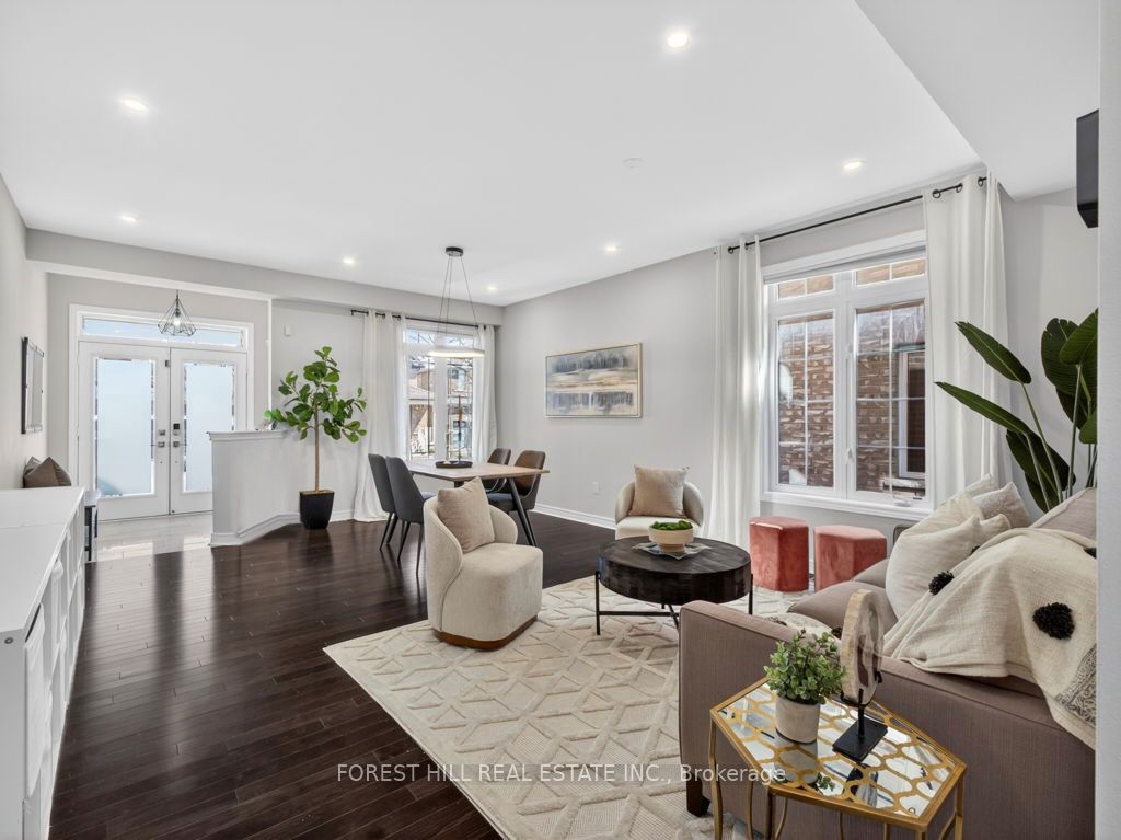 12 Wallenberg Drive