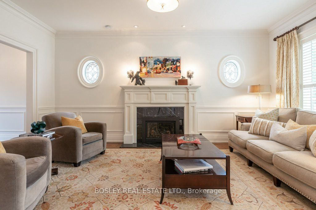 124 Perry Crescent
