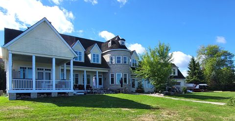 136 Lake Drive E Georgina ON L4P 3E9