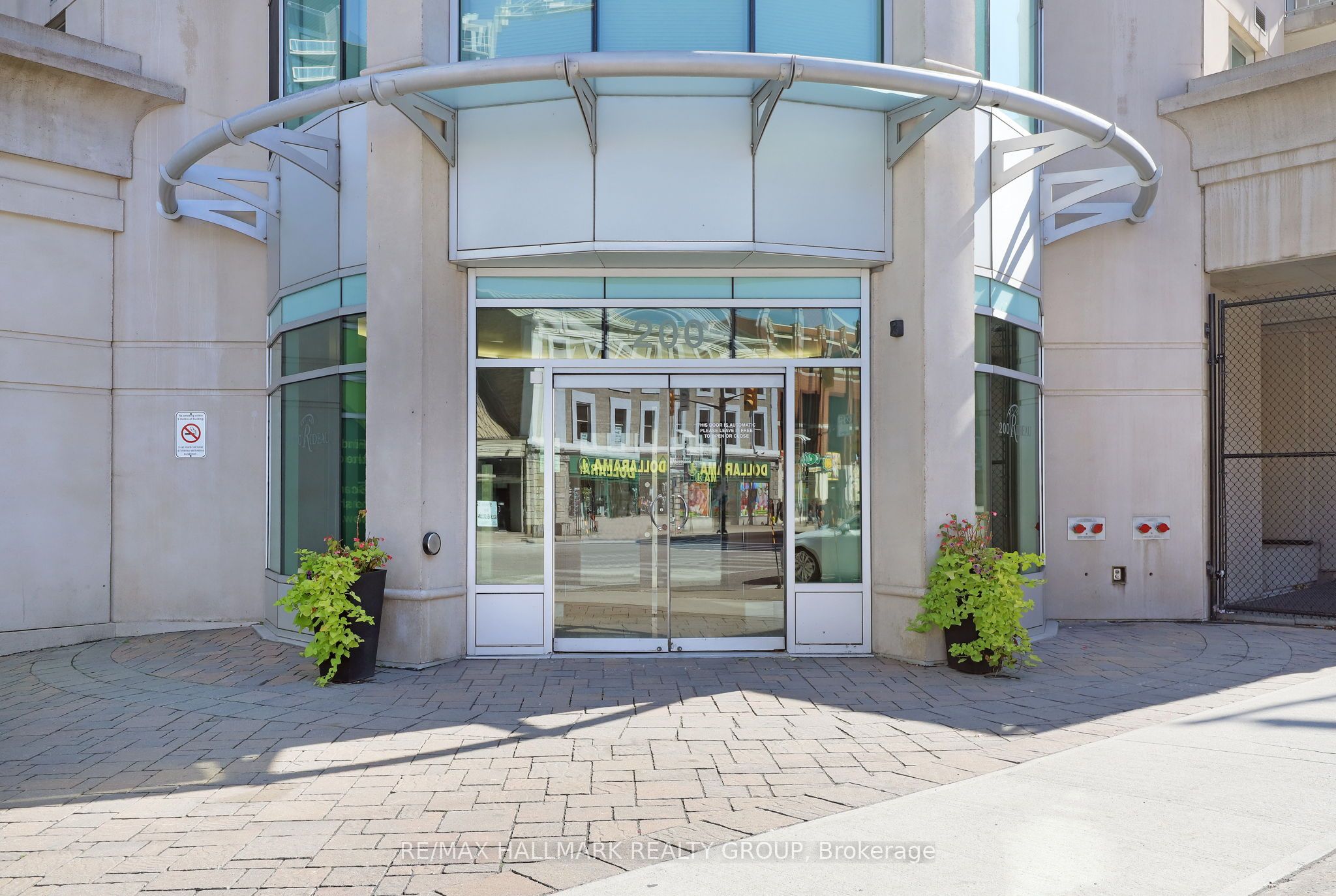 200 Rideau Street 504