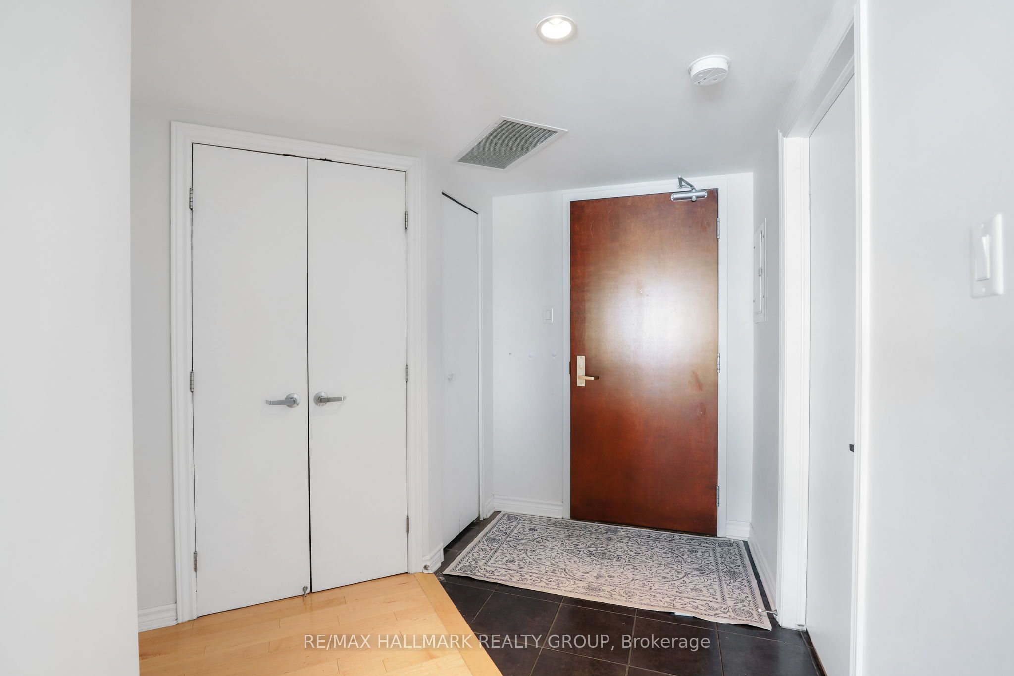 200 Rideau Street 504