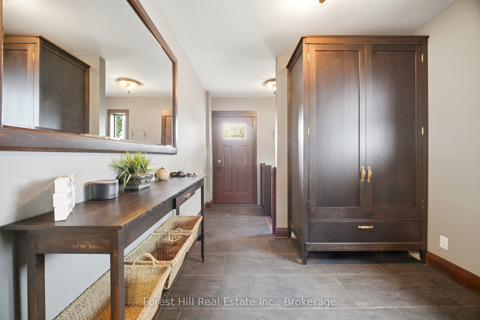 39 Broadview Avenue