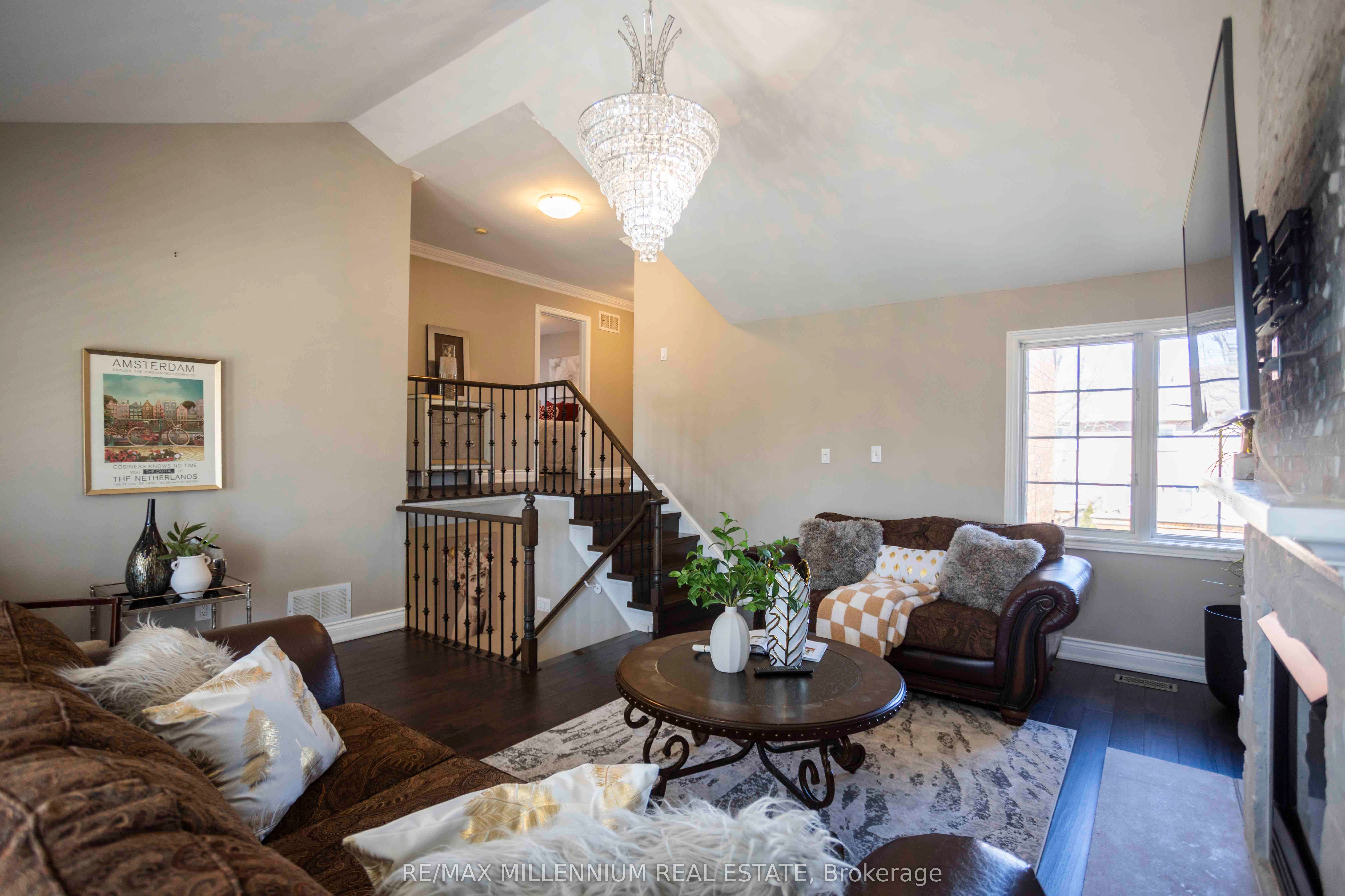 84 Bowles Drive