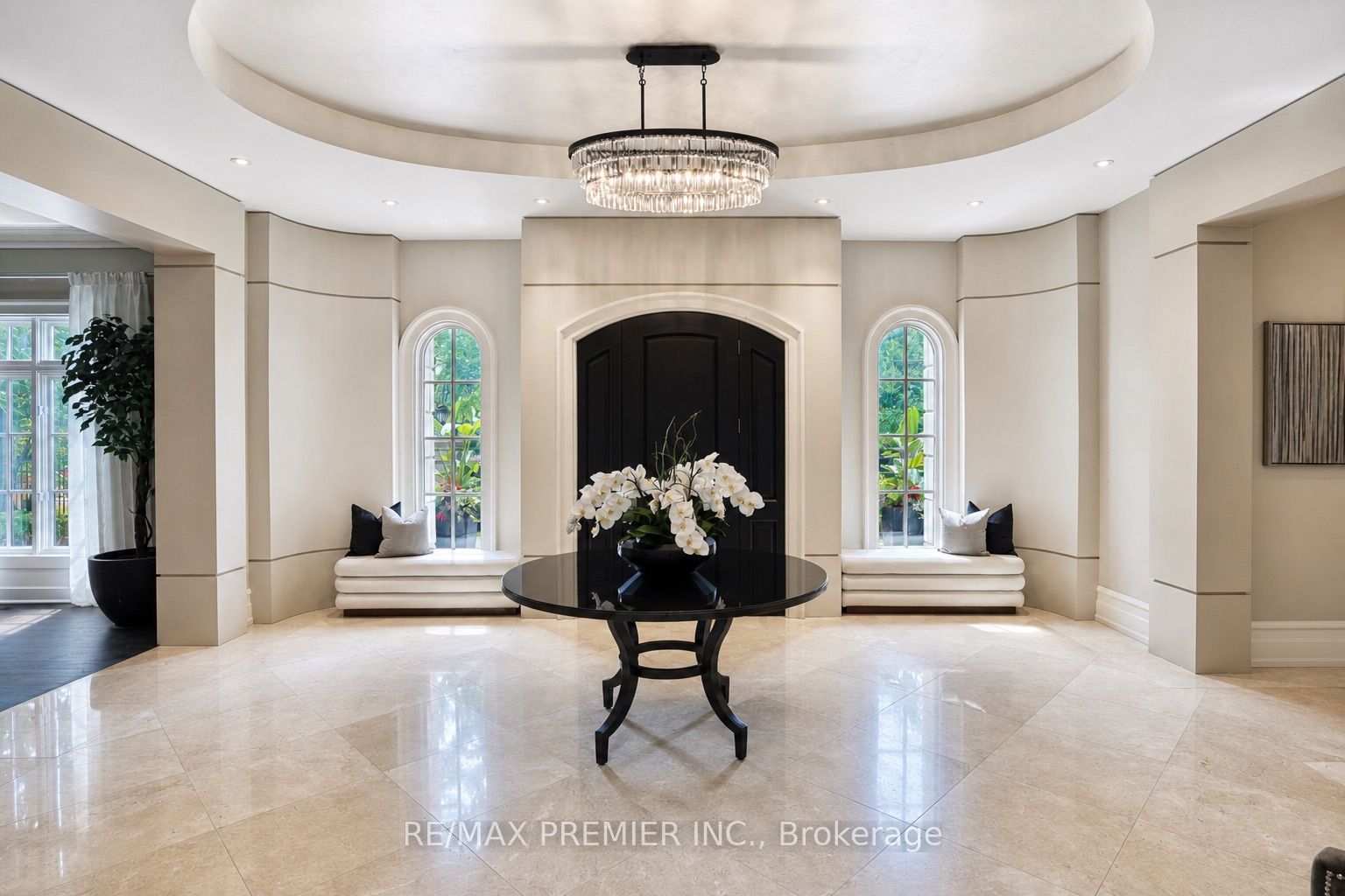 6 The Bridle Path