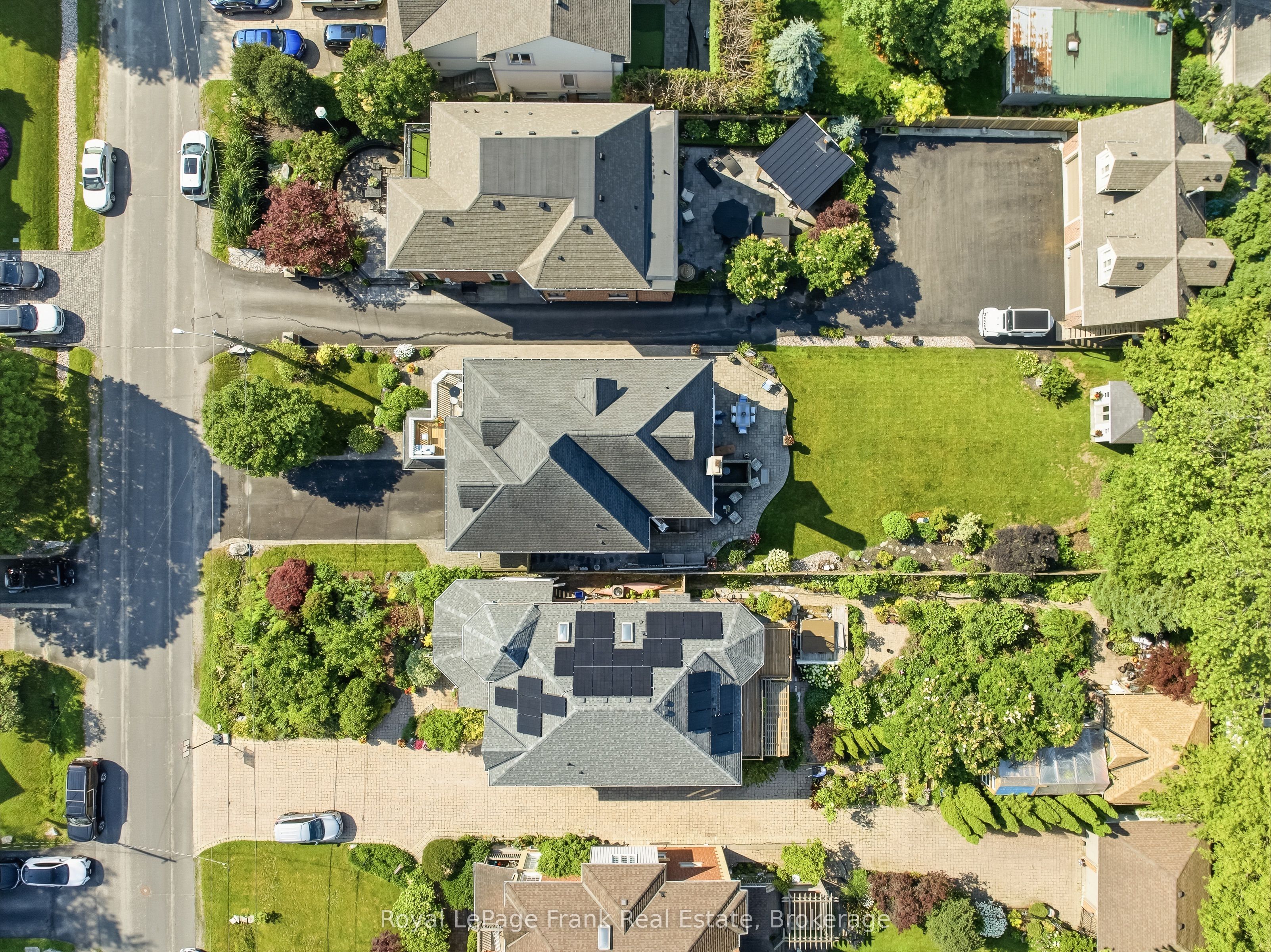 470 Poplar Avenue